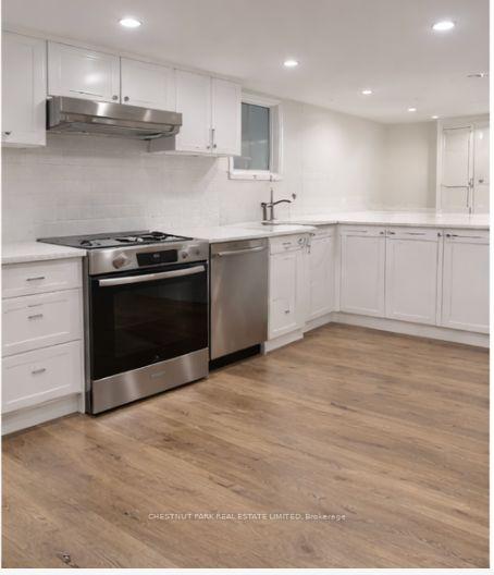 607 Huron Street Lower, Toronto C02, ON M5R 2R8