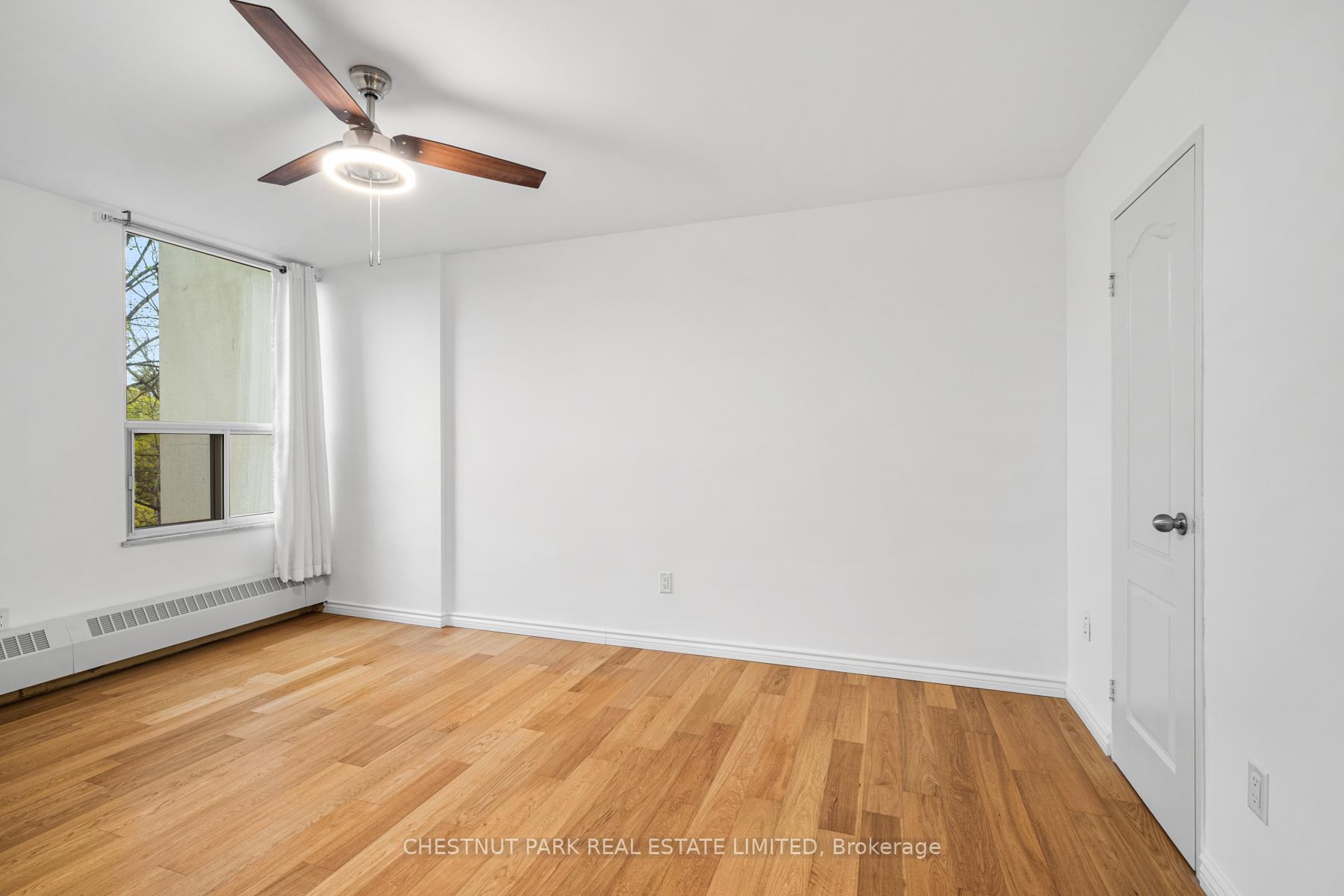60 Pavane Linkway Unit 206