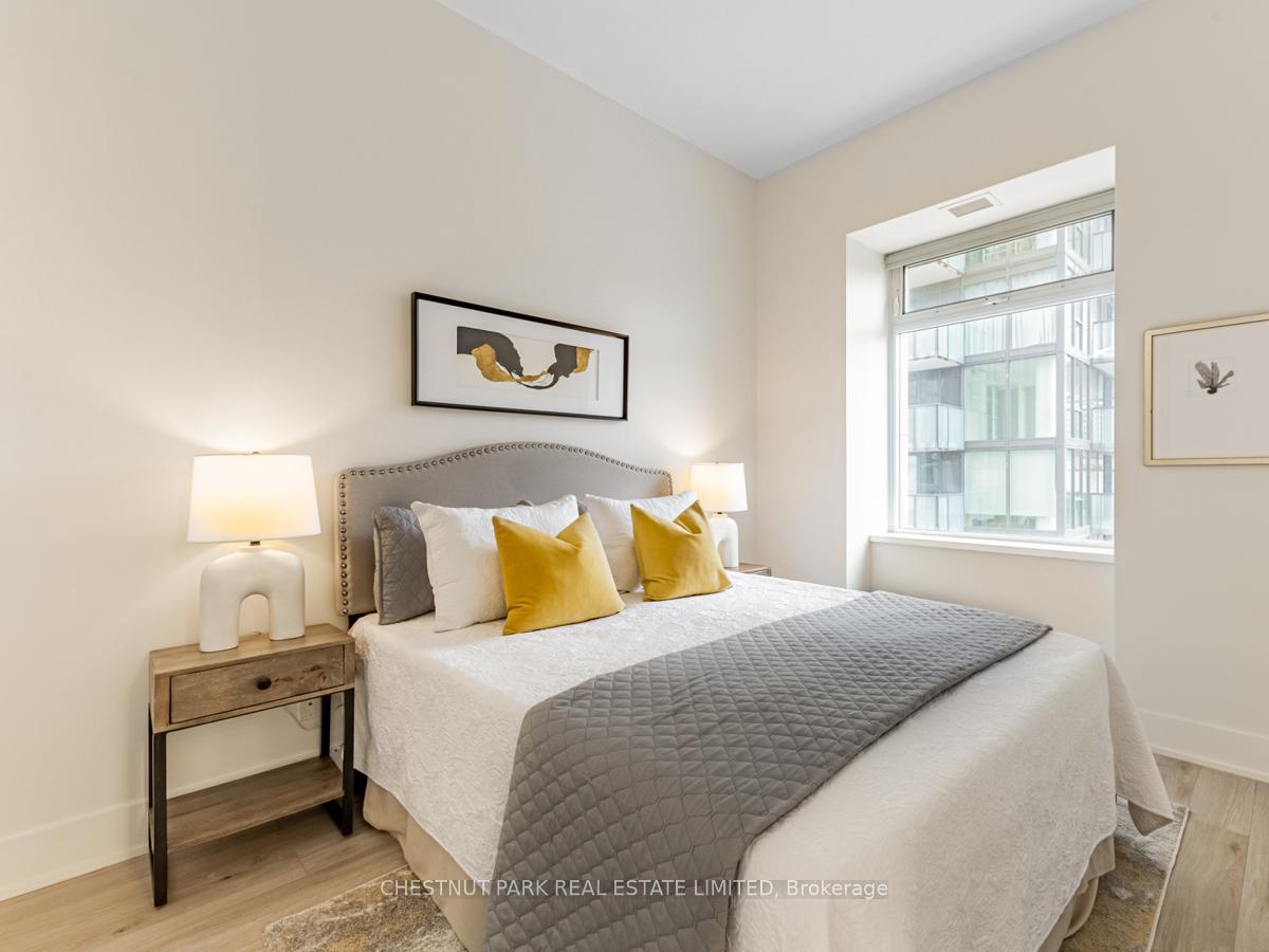 111 St Clair Avenue 420, Toronto Unit: 420