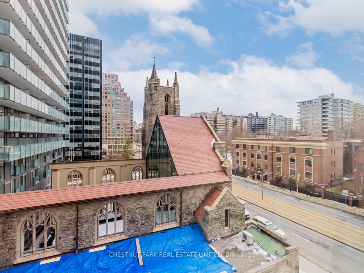 111 St Clair Avenue 420, Toronto Unit: 420