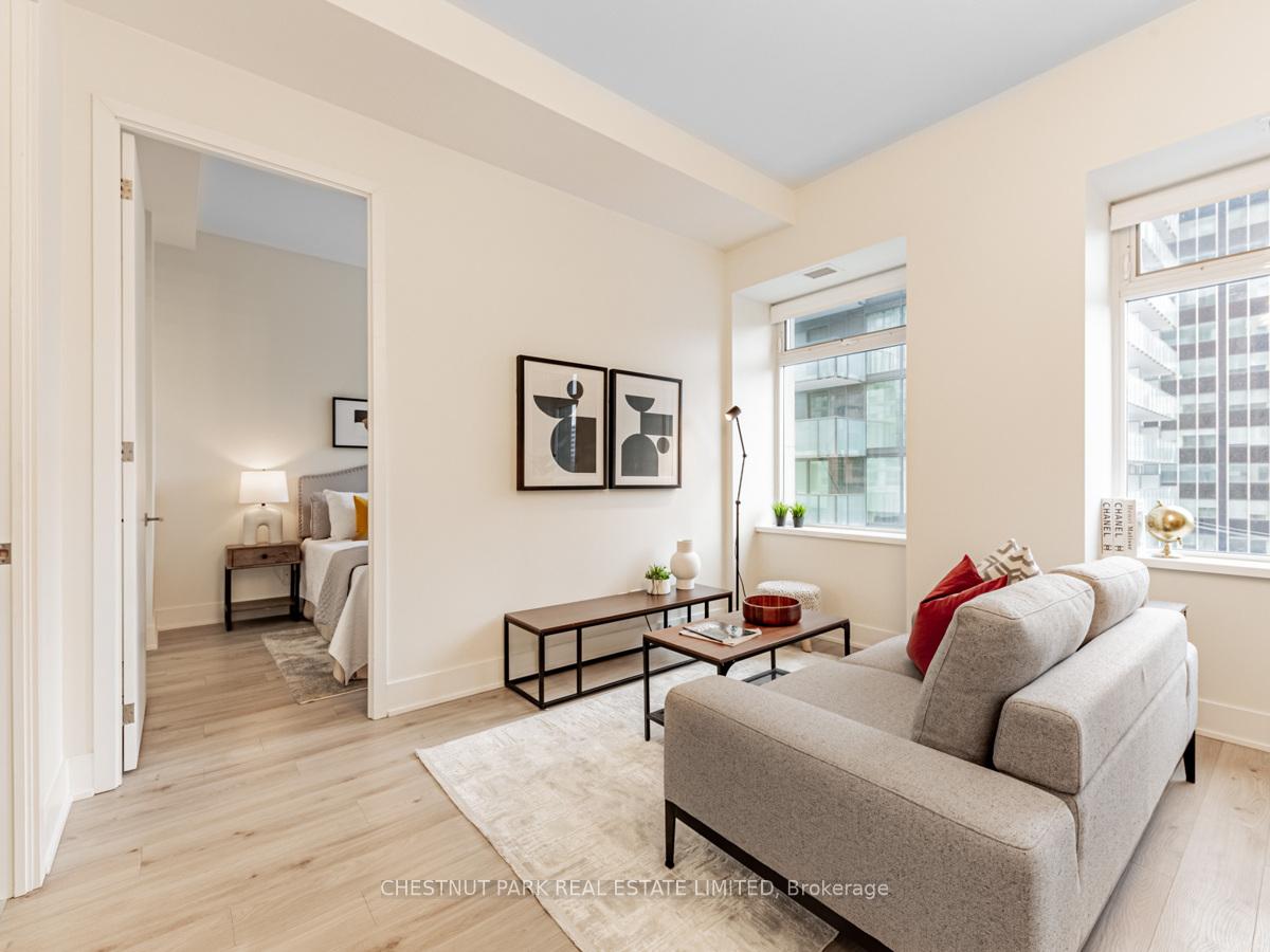 111 St Clair Avenue 420, Toronto Unit: 420