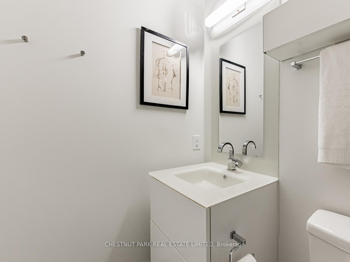 111 St Clair Avenue 420, Toronto Unit: 420