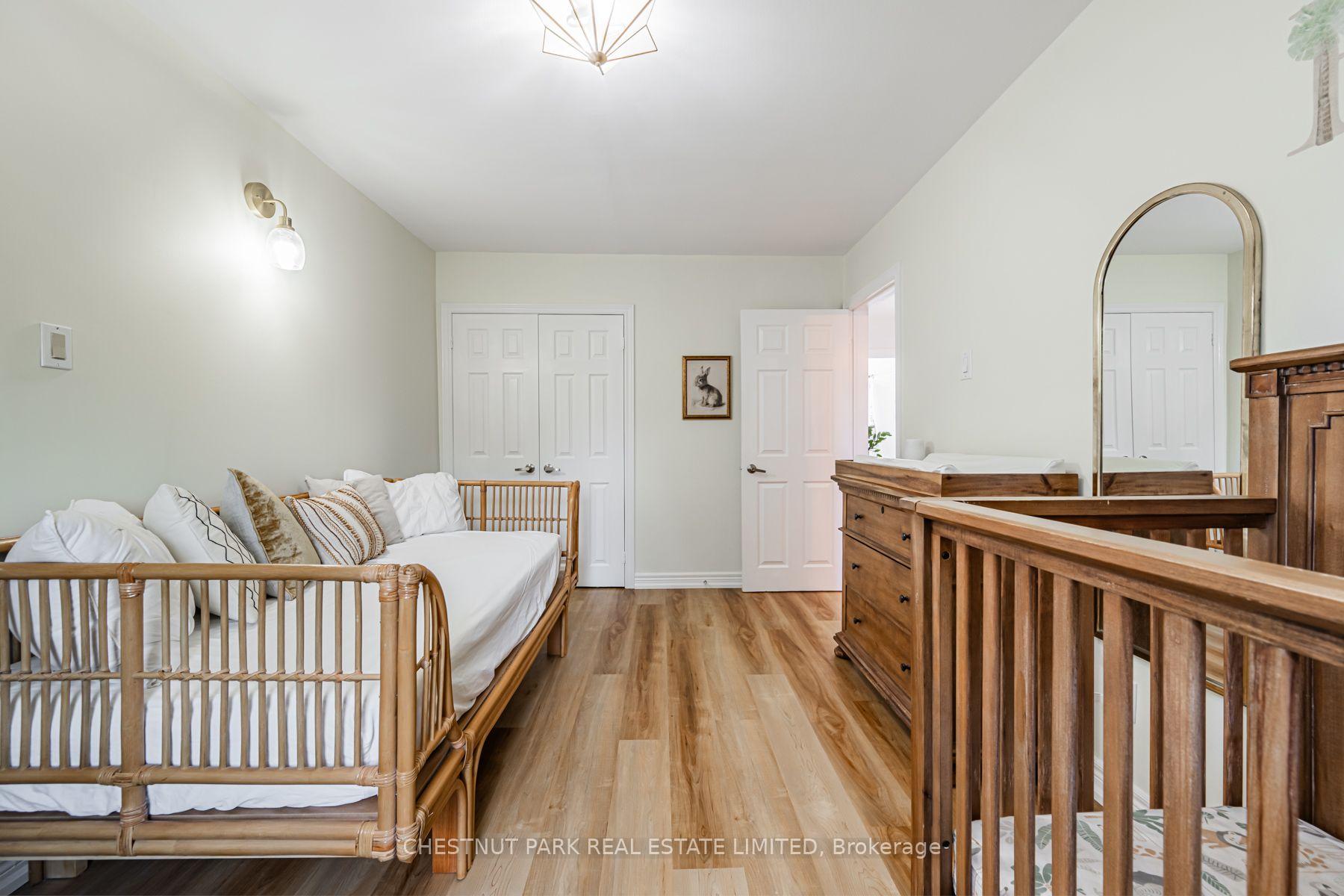 465 Oakwood Avenue, Toronto