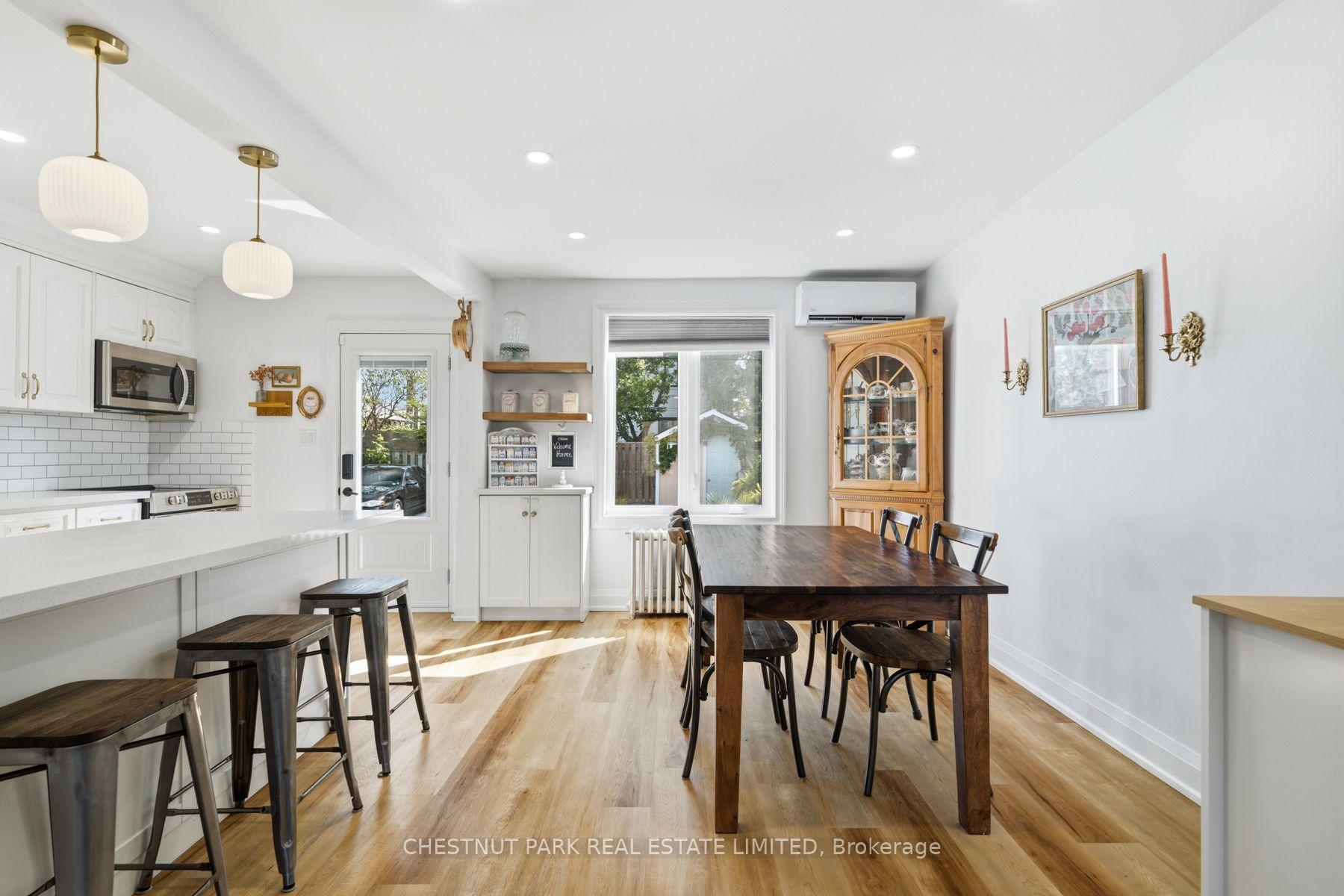 465 Oakwood Avenue, Toronto