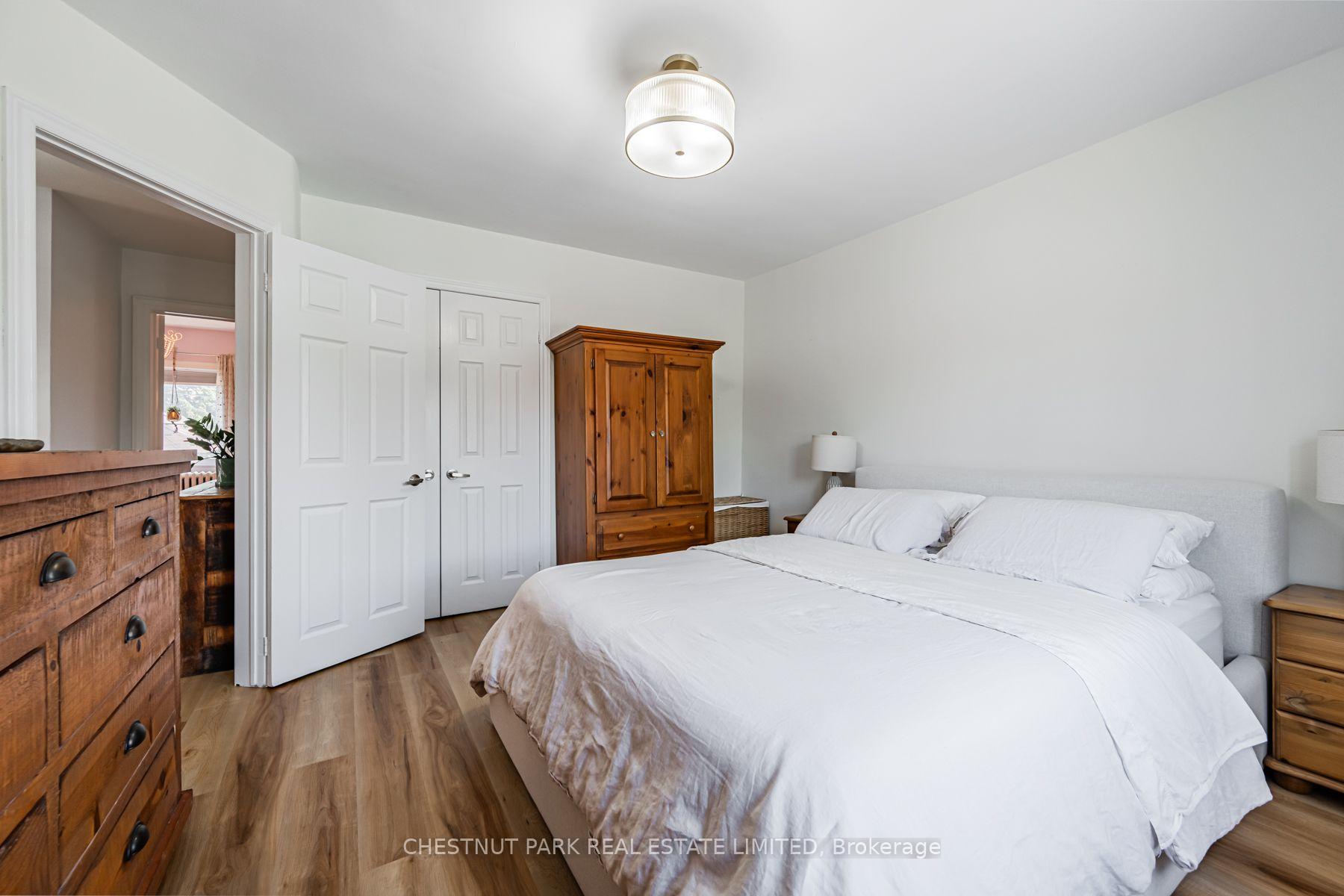 465 Oakwood Avenue, Toronto