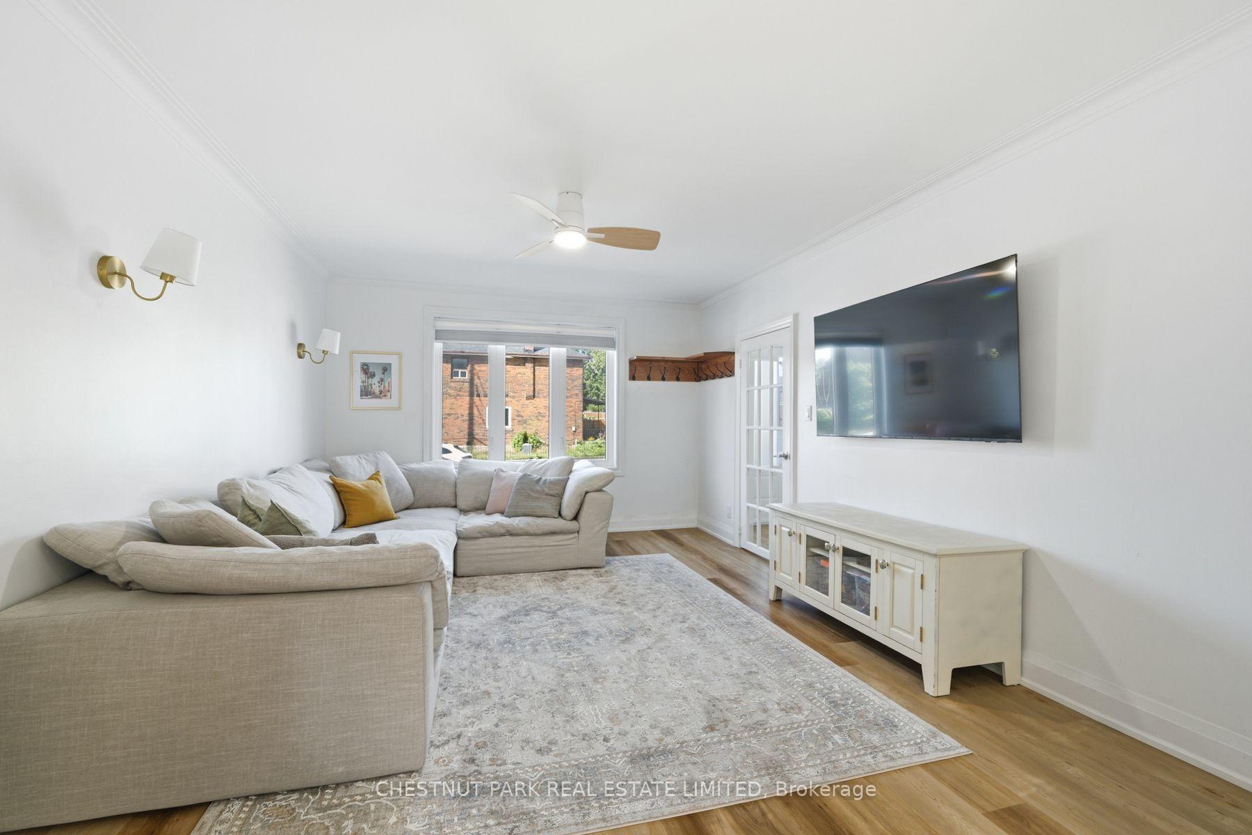 465 Oakwood Avenue, Toronto