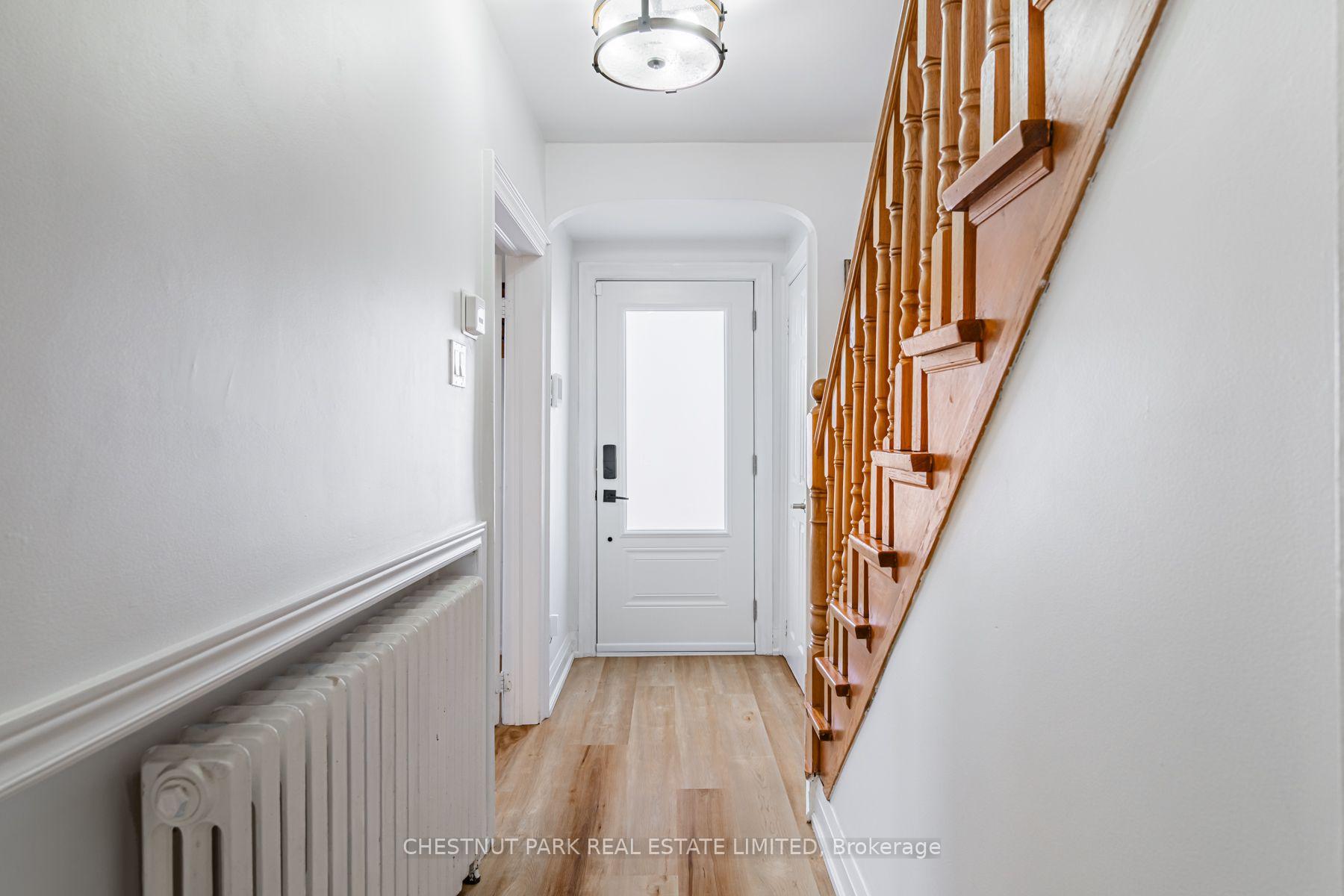 465 Oakwood Avenue, Toronto