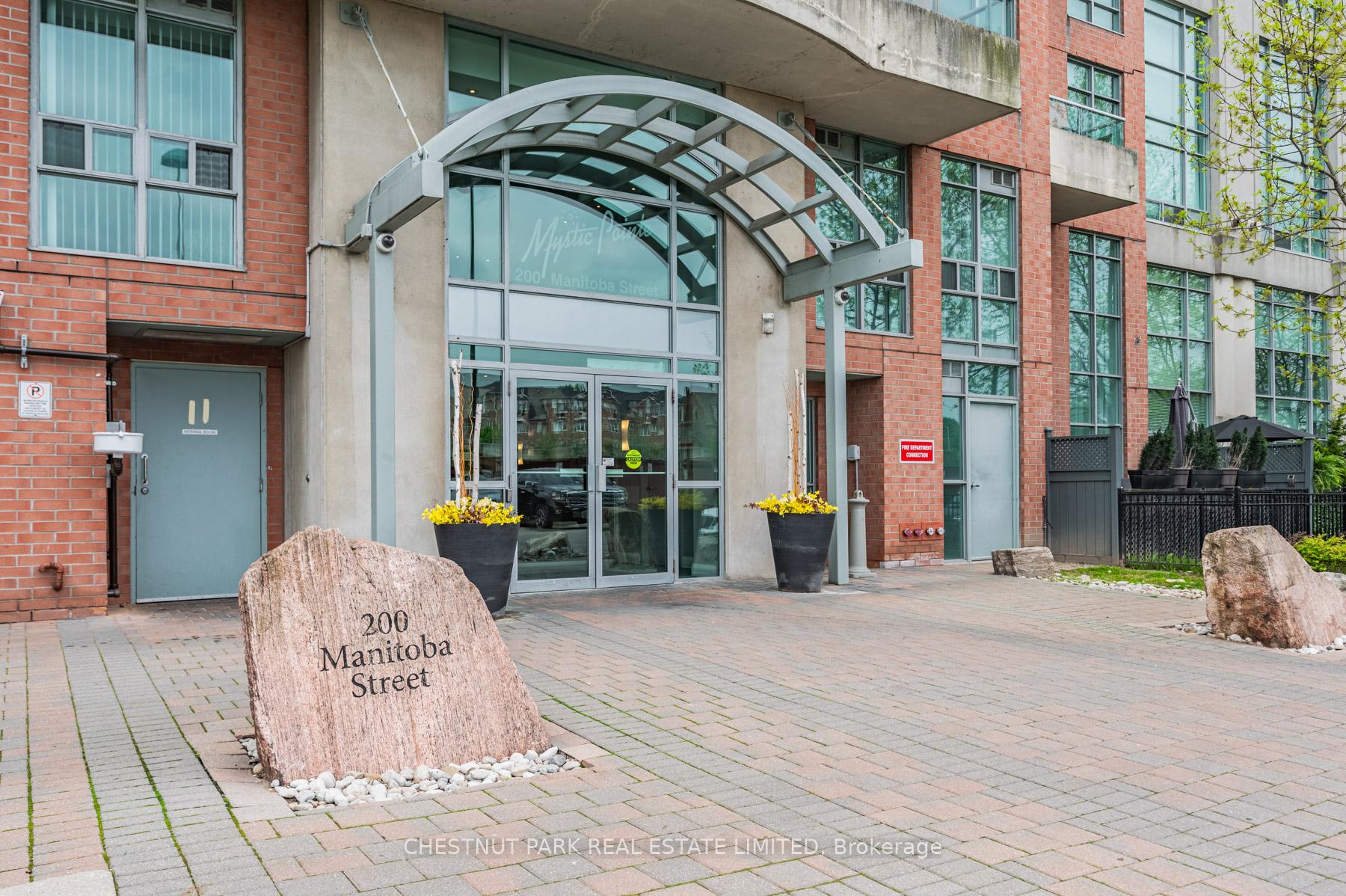 200 Manitoba Street 525