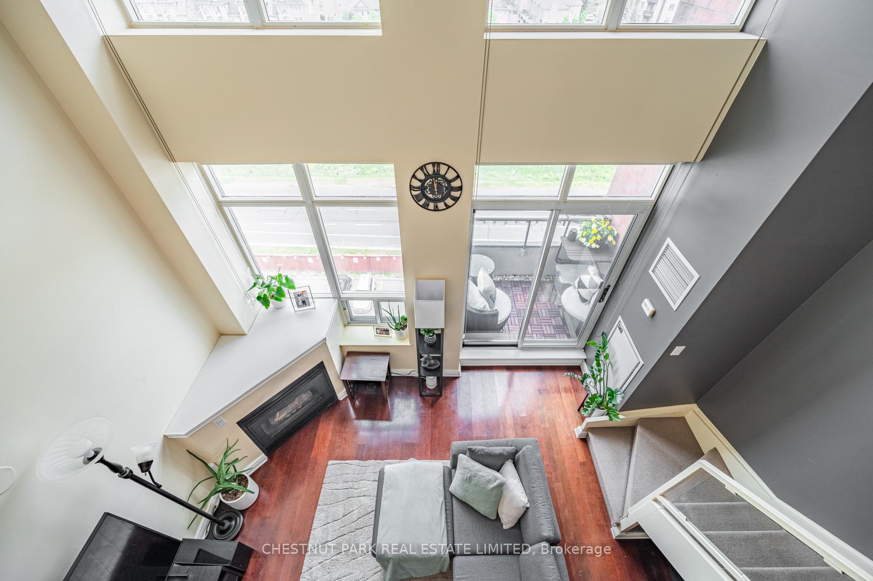 200 Manitoba Street 525