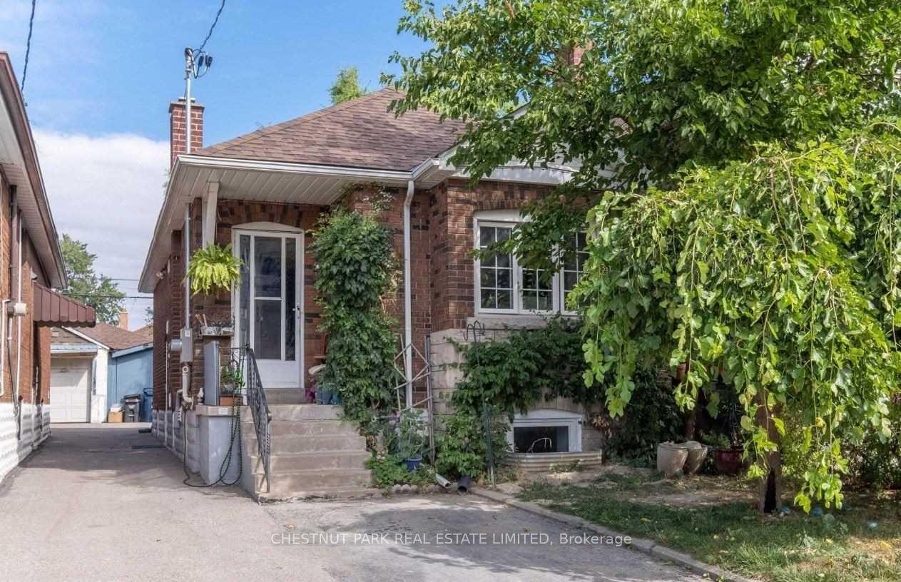 110 Livingstone Avenue Lower