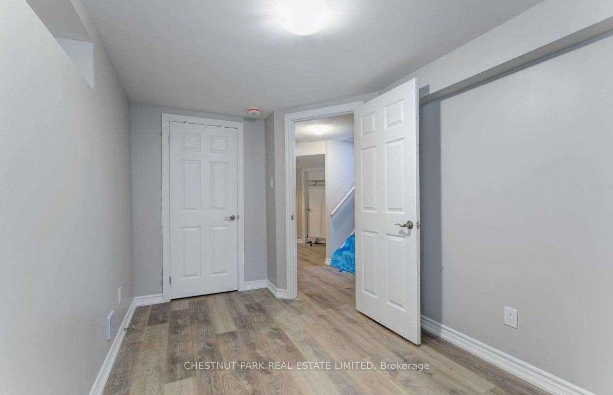 110 Livingstone Avenue Lower