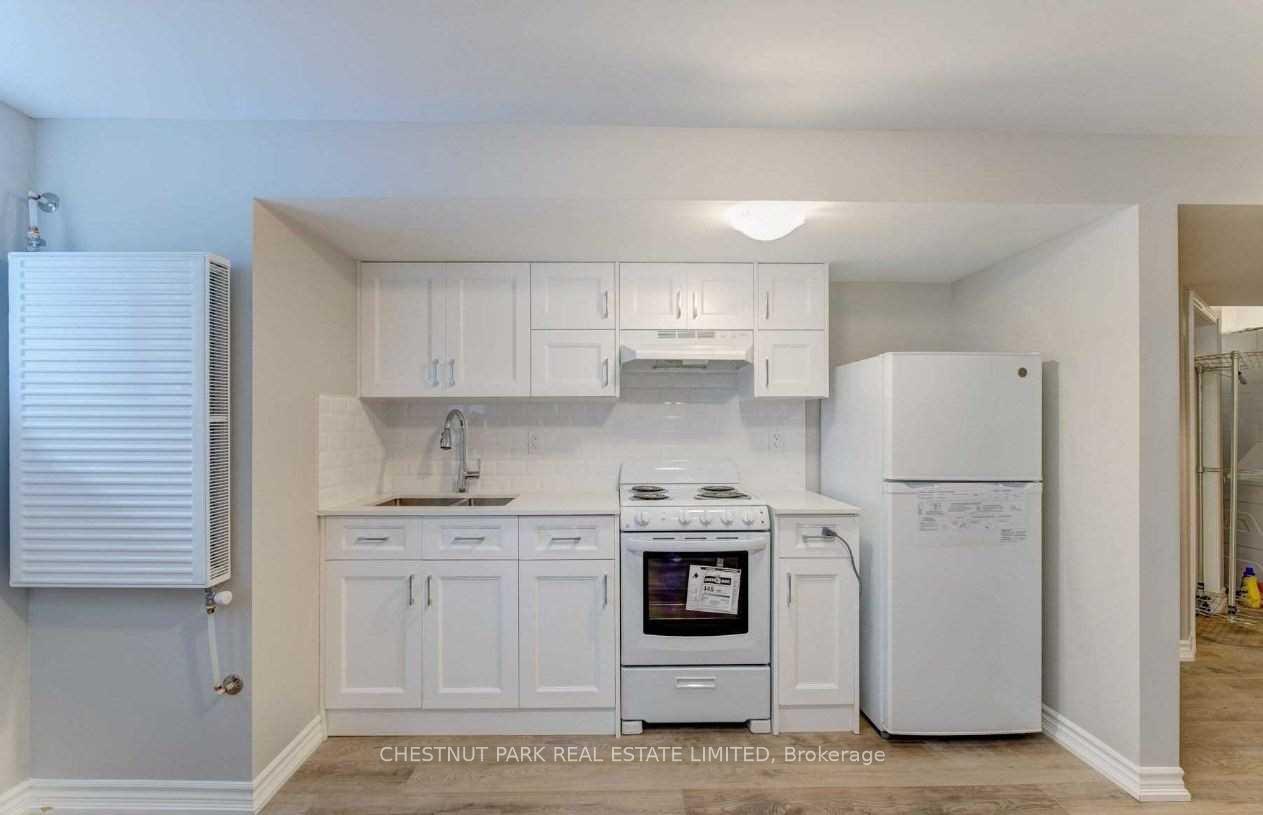 110 Livingstone Avenue Lower