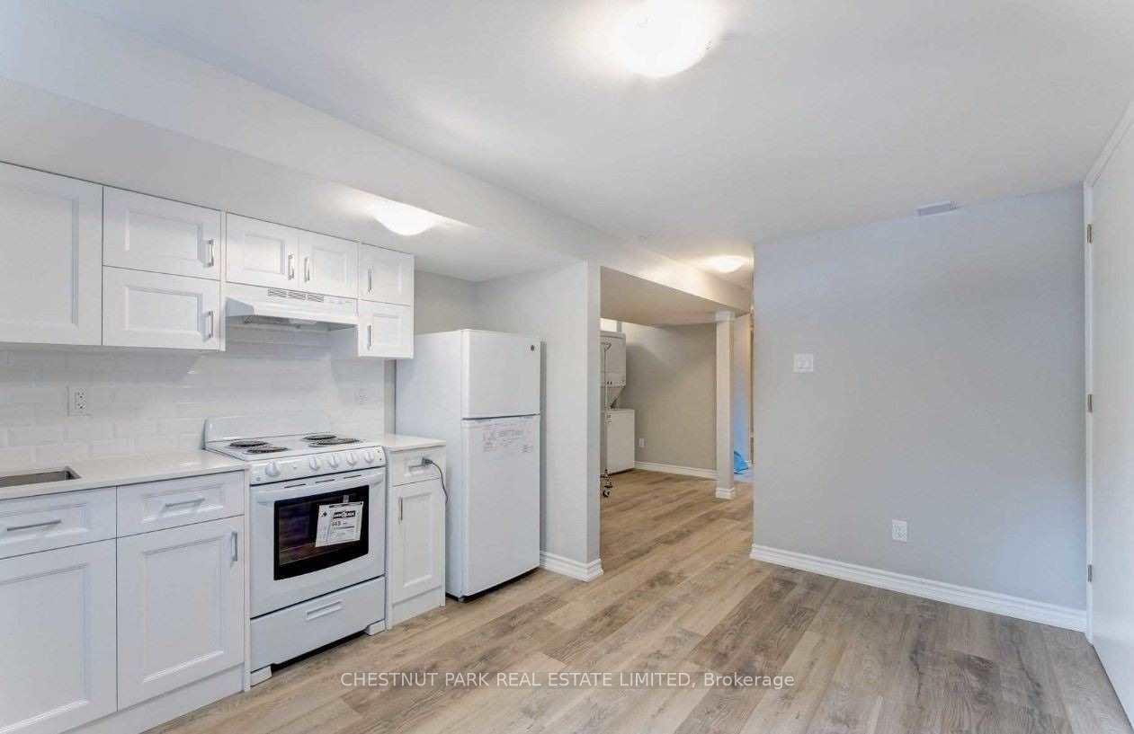110 Livingstone Avenue Lower