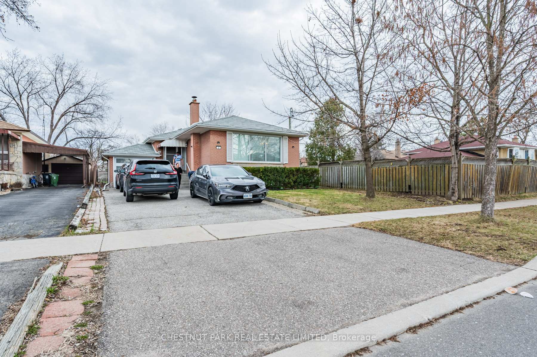 3 Sanctbury Place Lower