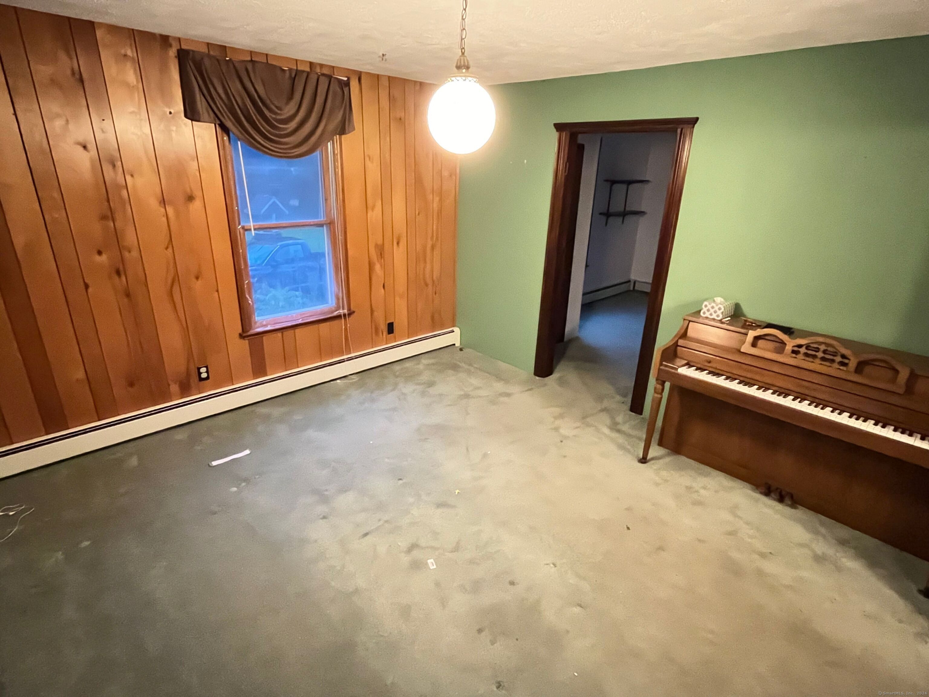30 Yerrington Avenue