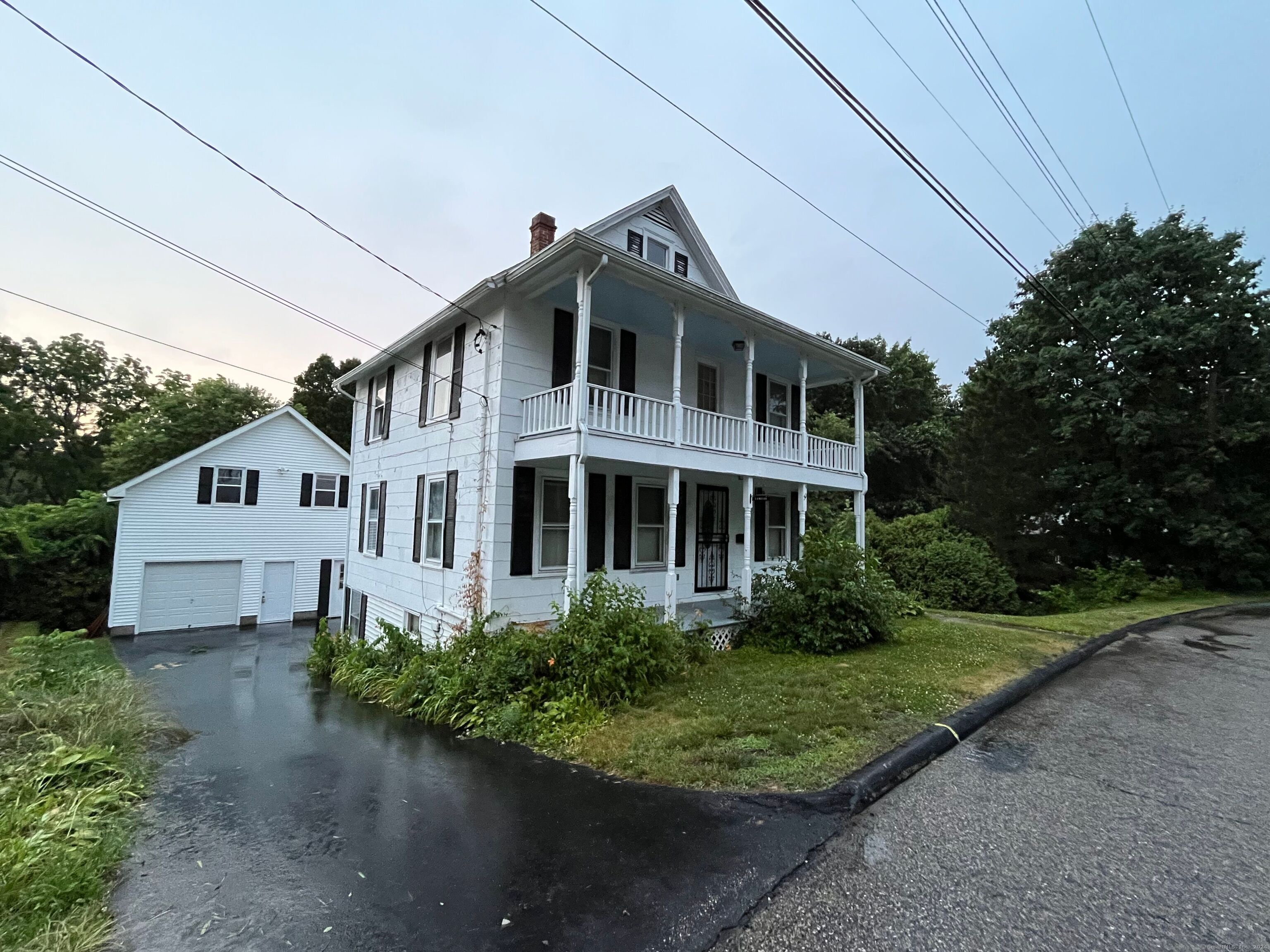 30 Yerrington Avenue