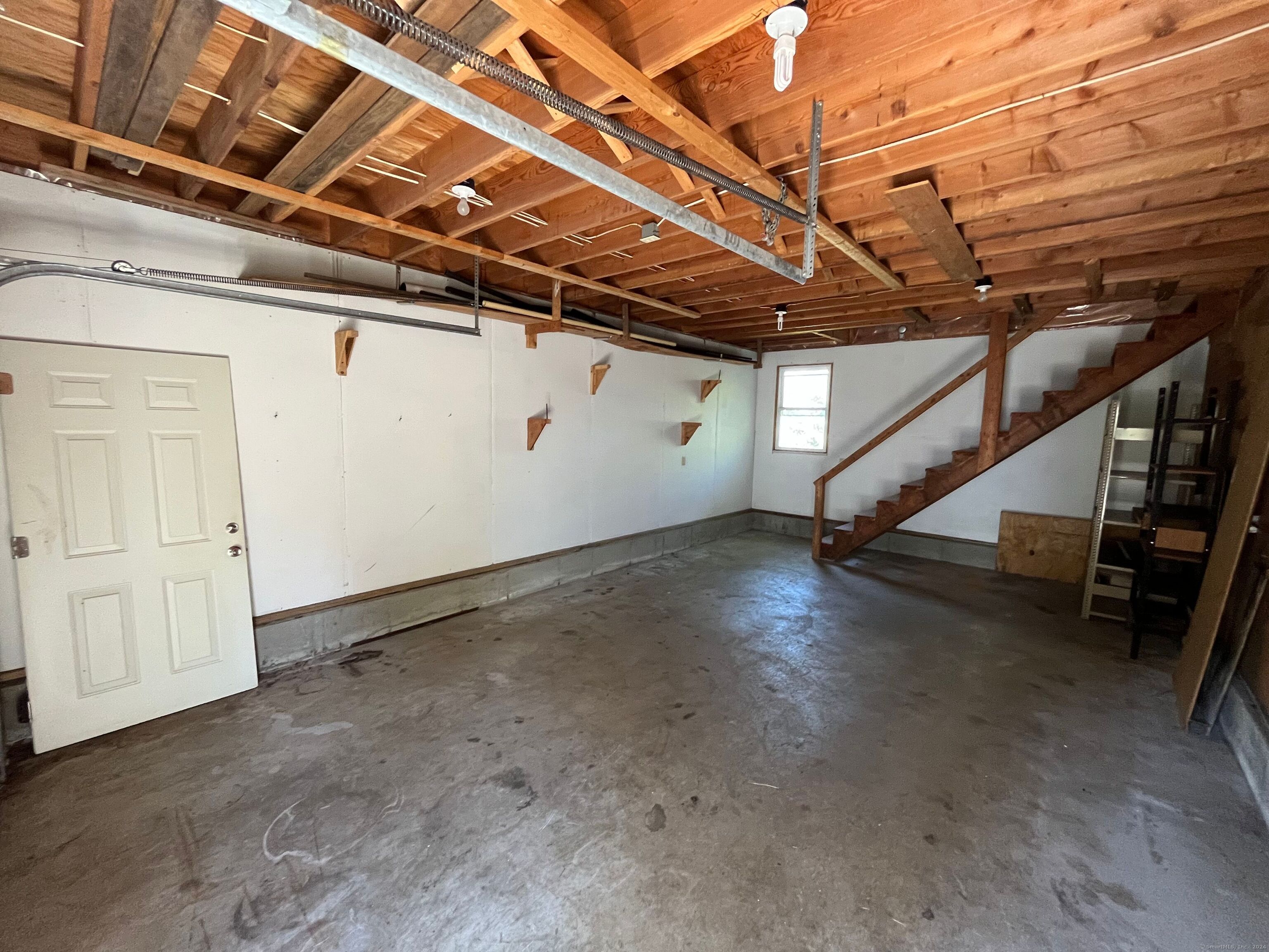30 Yerrington Avenue