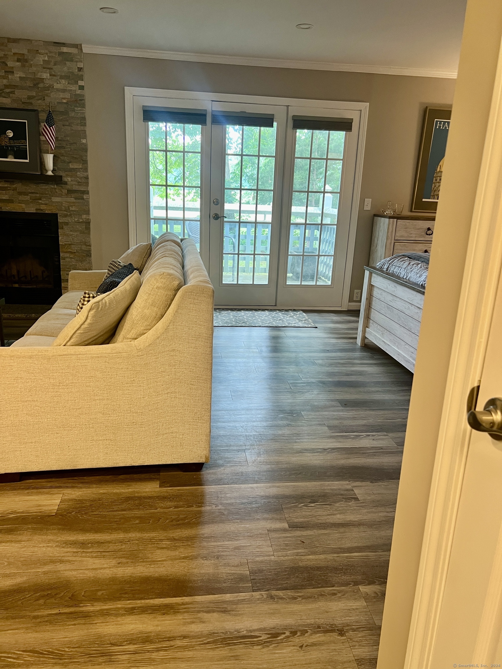 1113 Old Pond Lane 1113