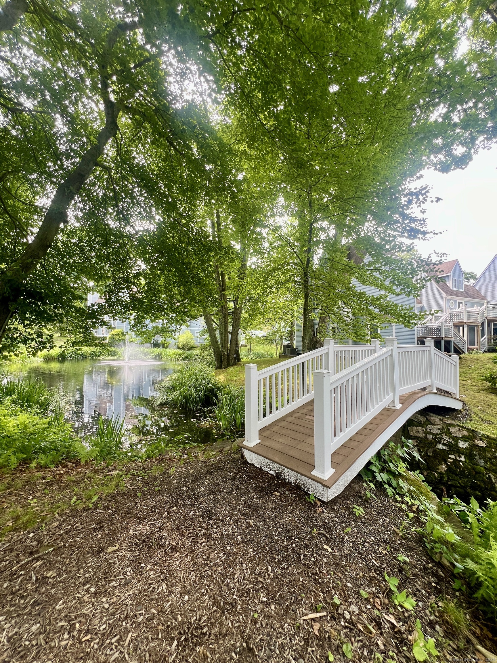 1113 Old Pond Lane 1113