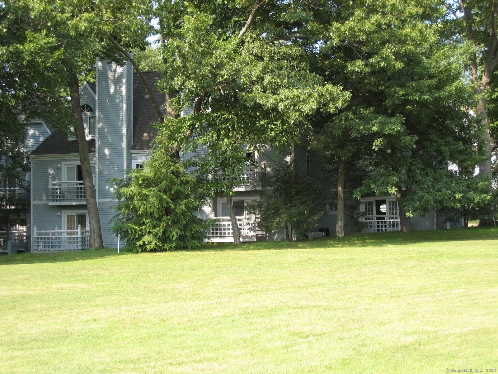 1113 Old Pond Lane 1113