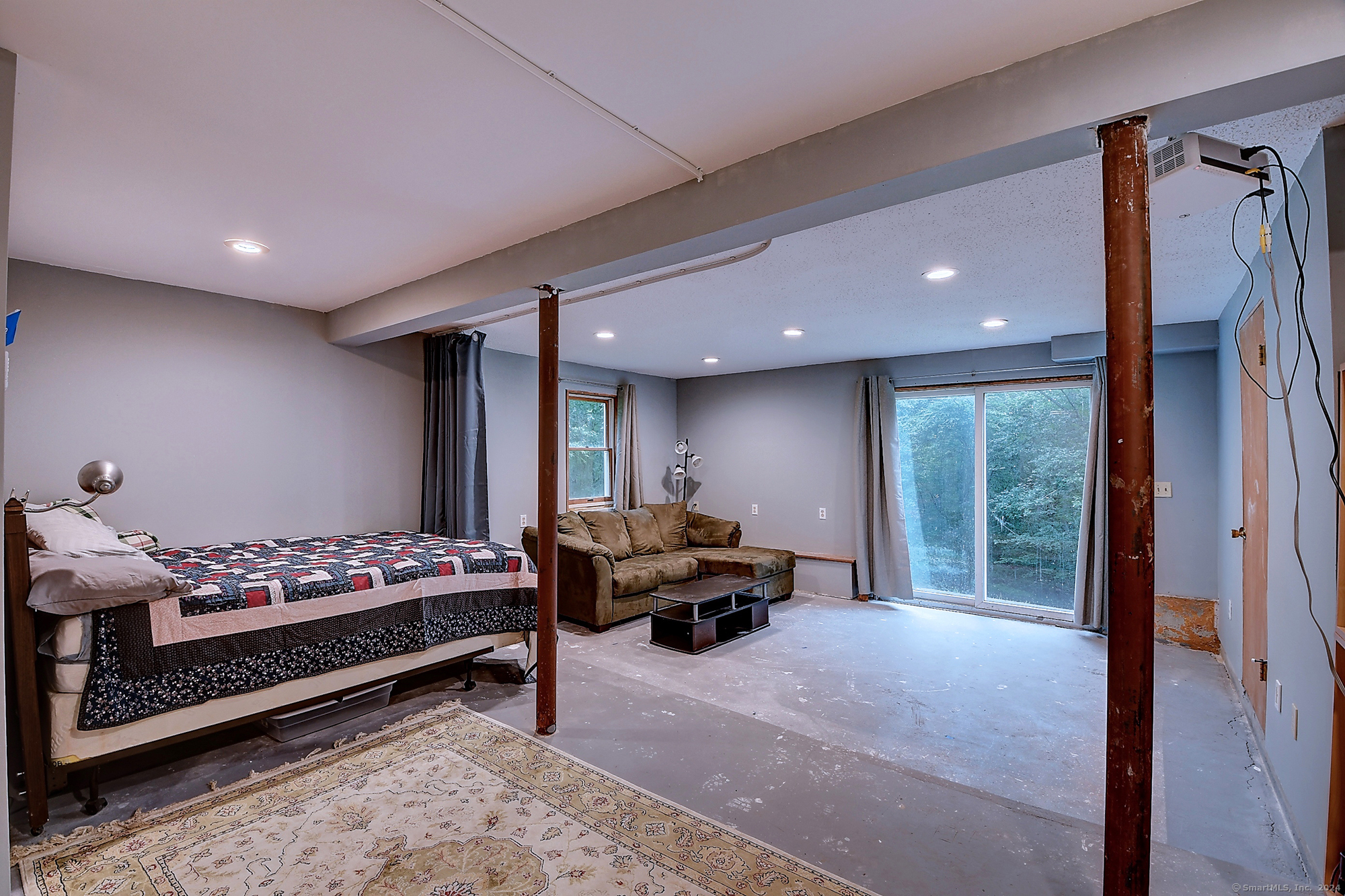 22 Hillside Drive