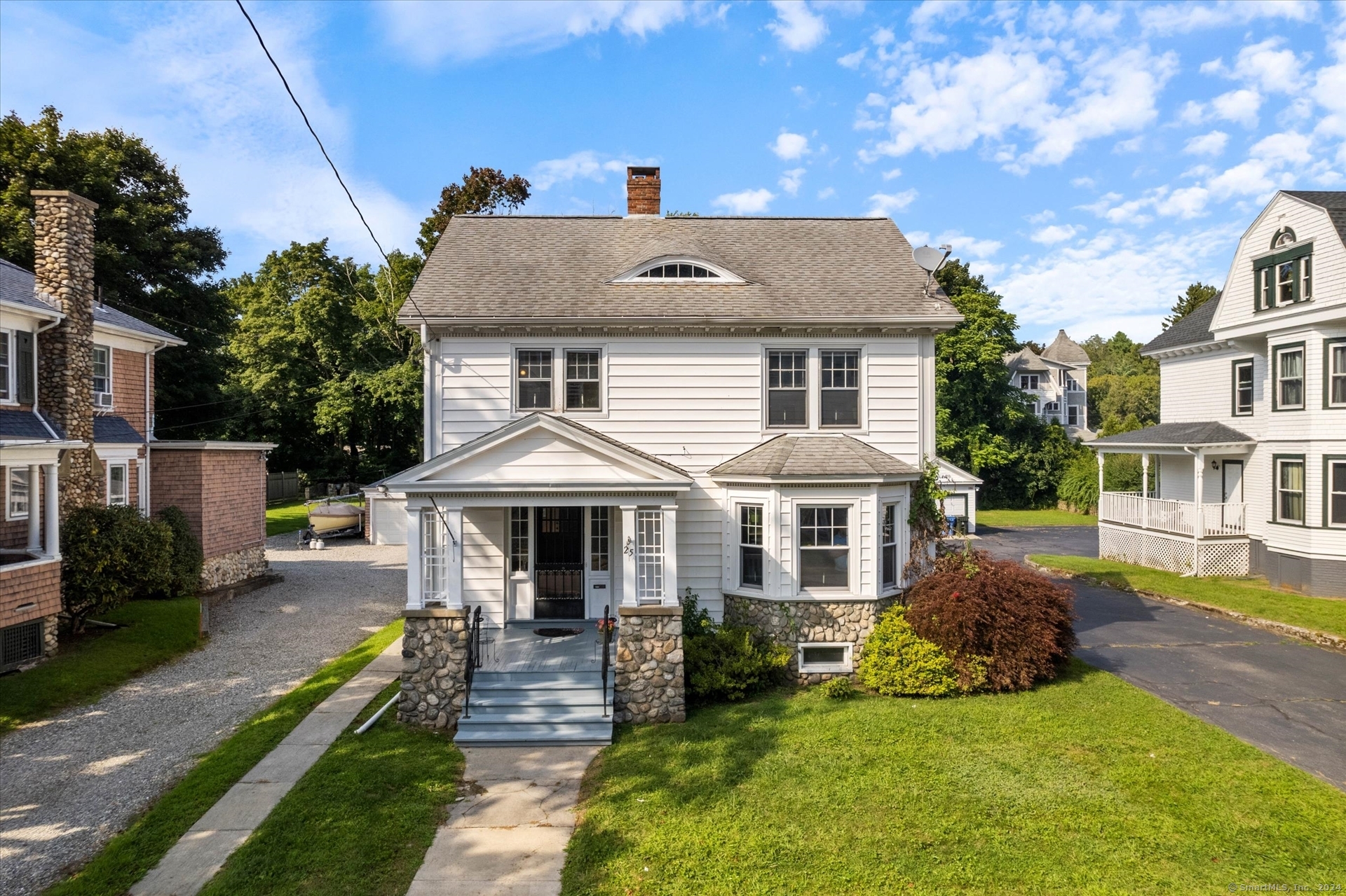 25 Williams Street