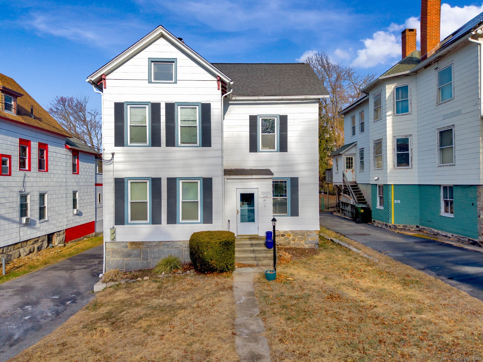 21 Garfield Avenue
