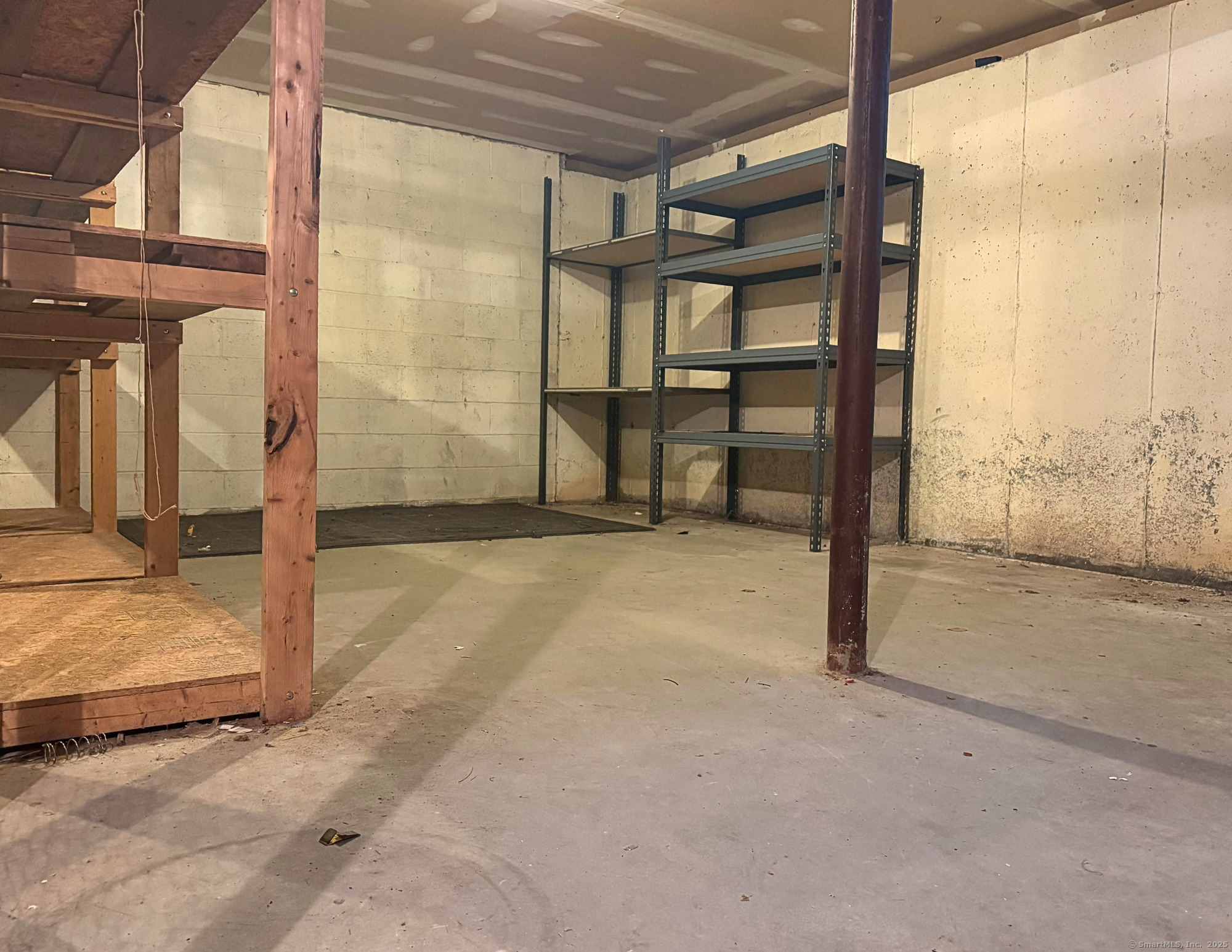 80 Buddington Road APT 4