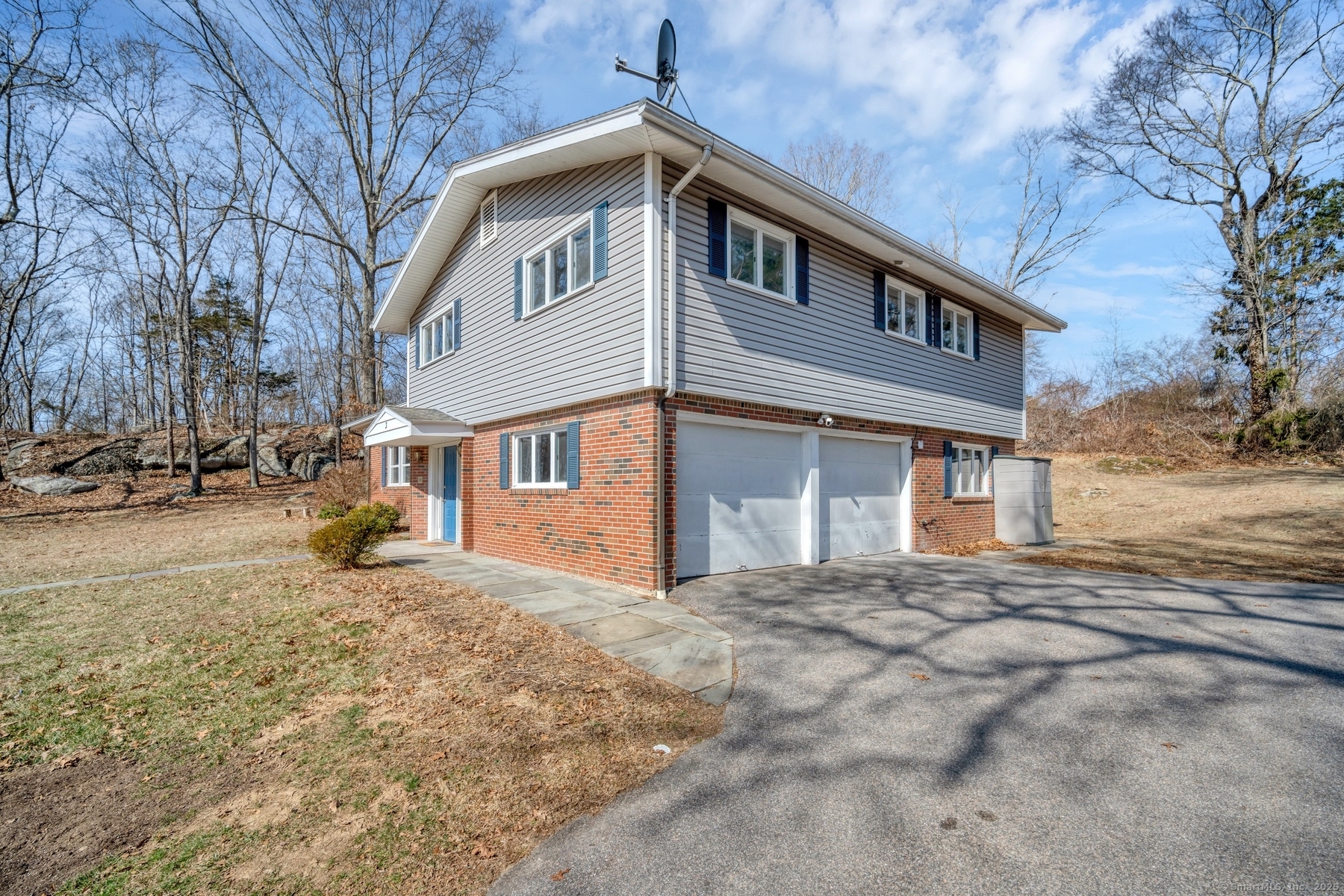 3 West Ridge Circle