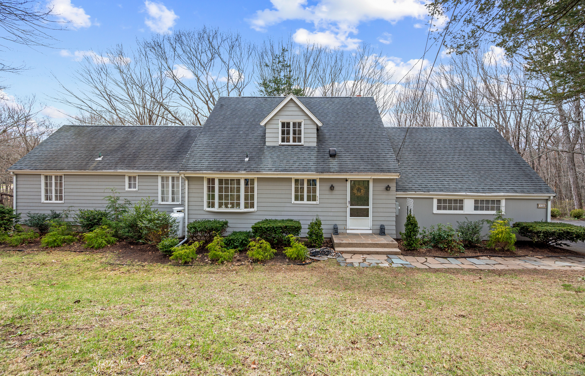 106 Neck Road