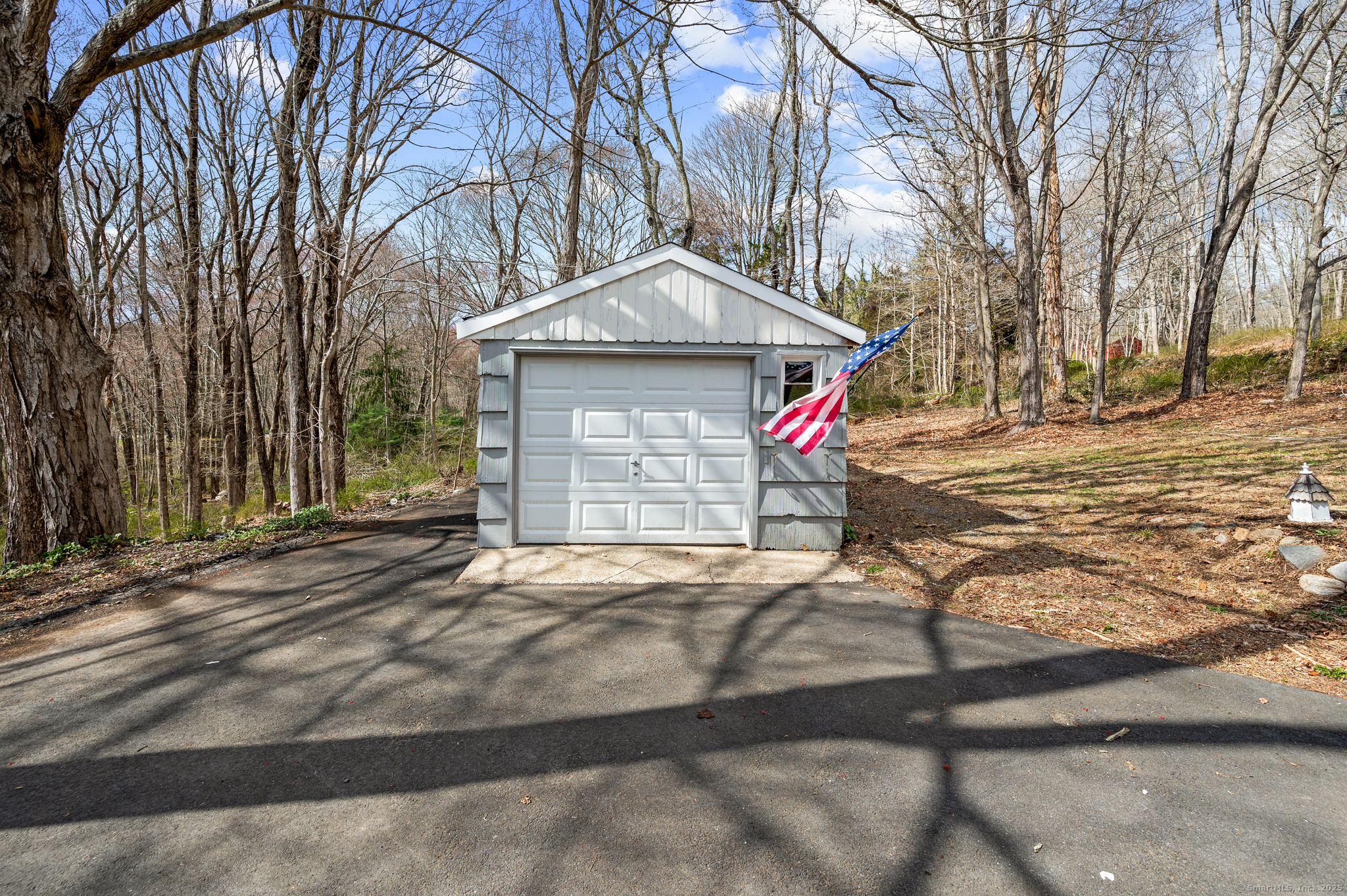 106 Neck Road