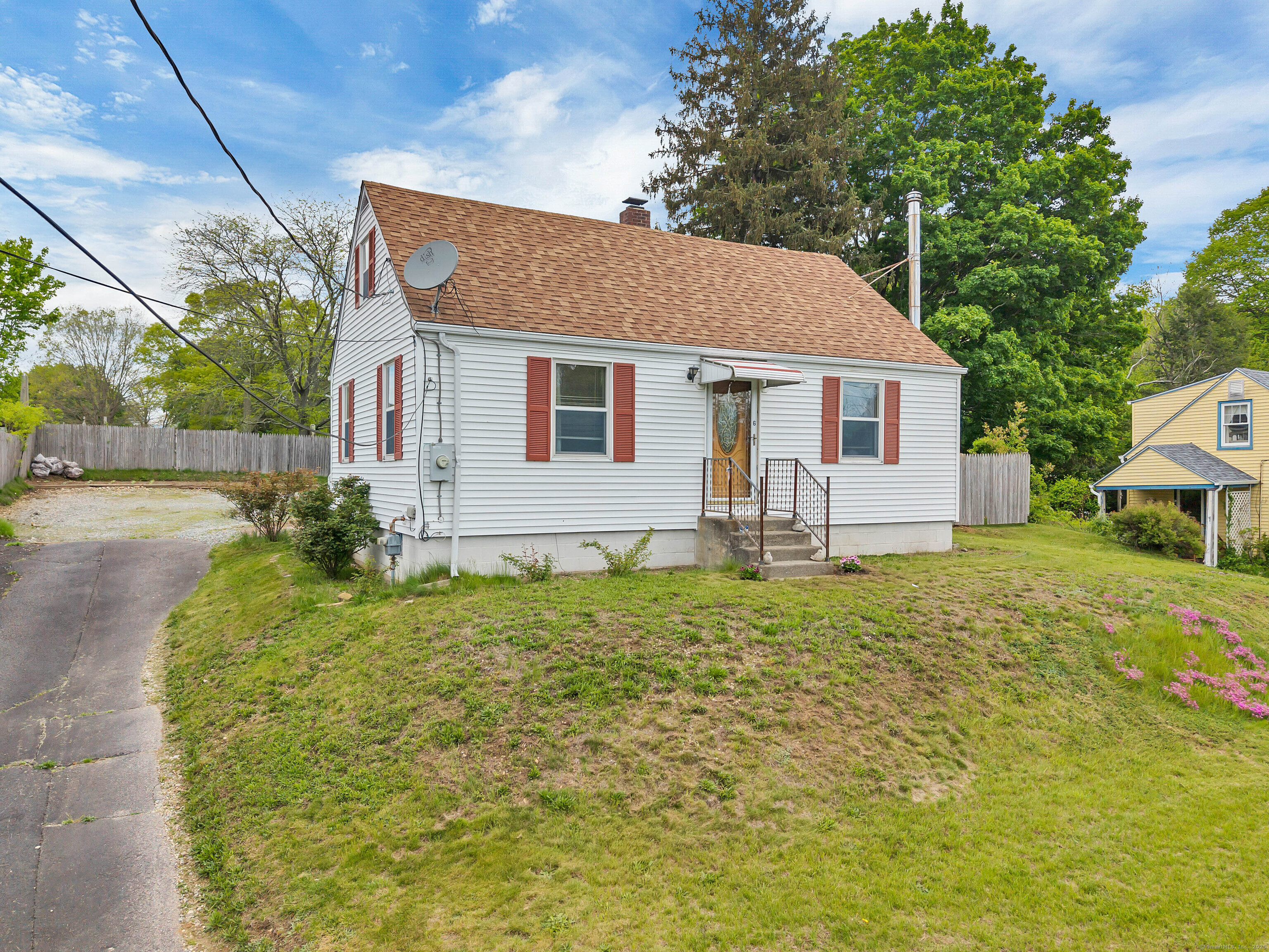 6 Lois Street