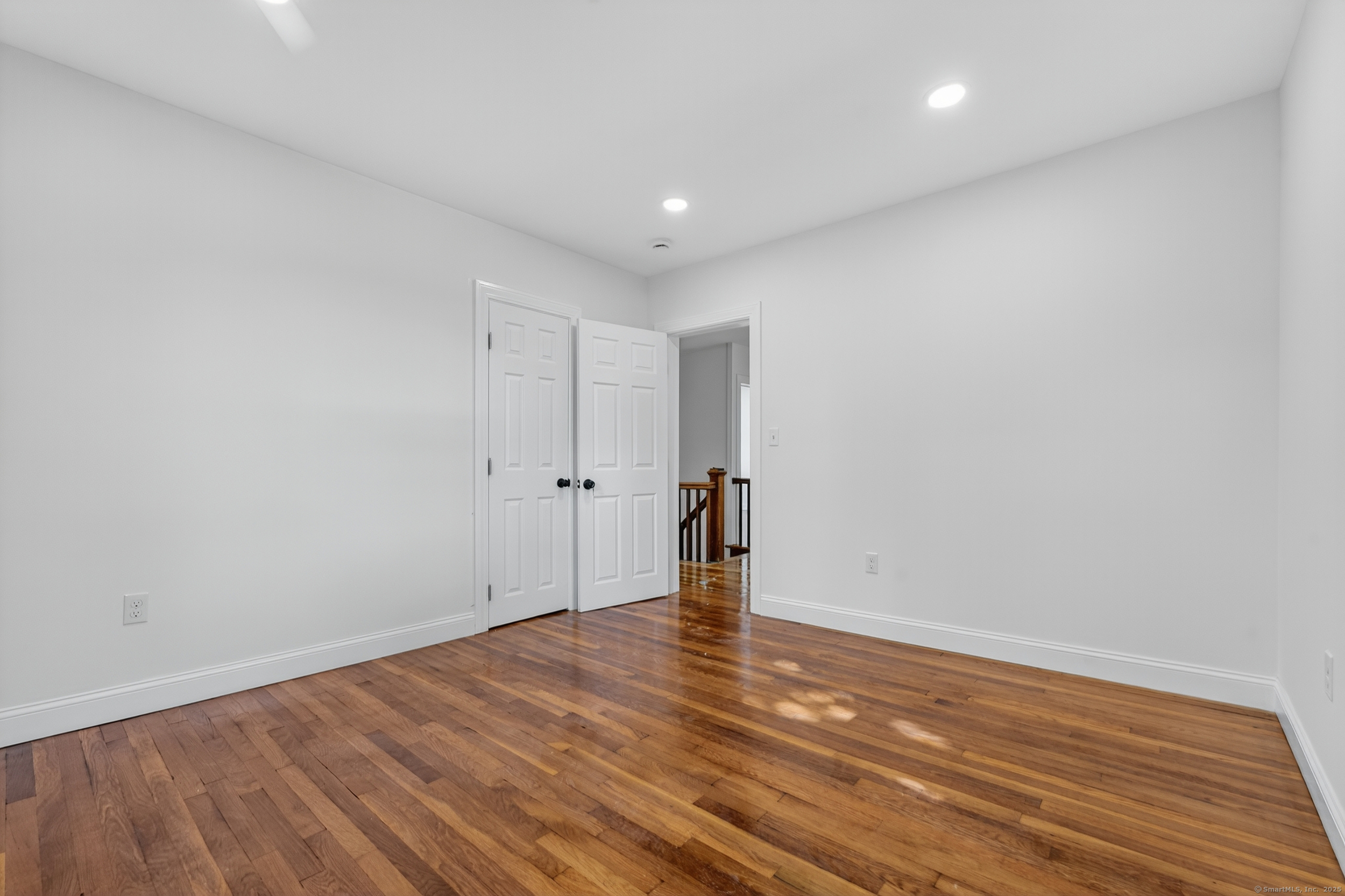 10 Robbins Court