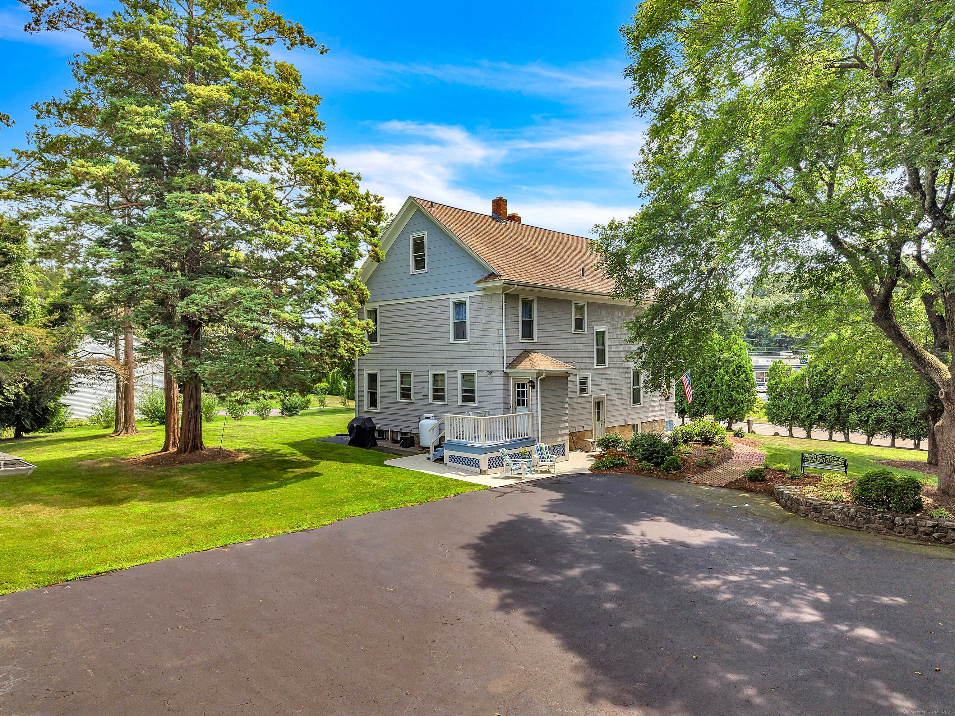 267 Boston Post Road