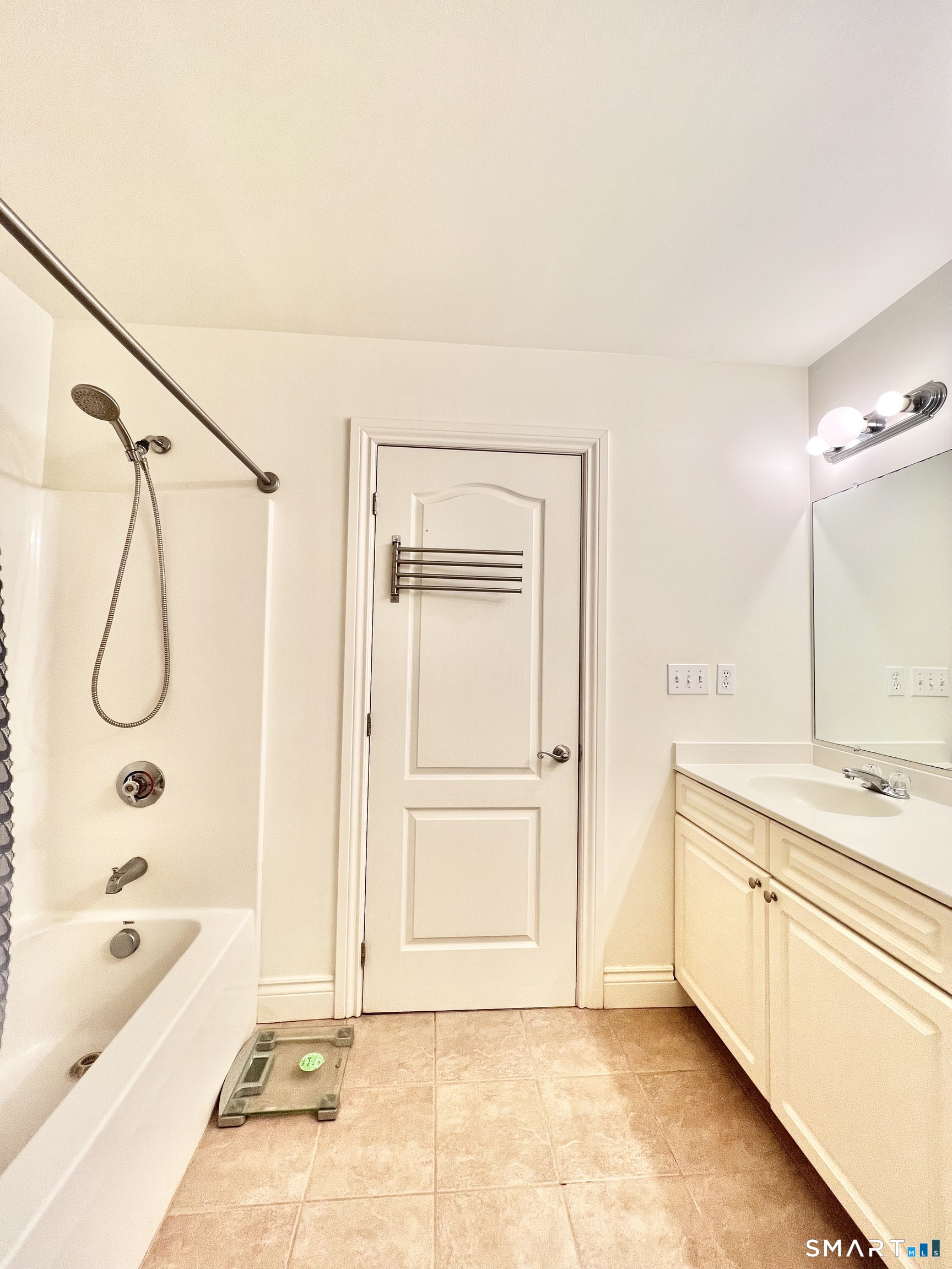 296 Hamilton Avenue Apt 25
