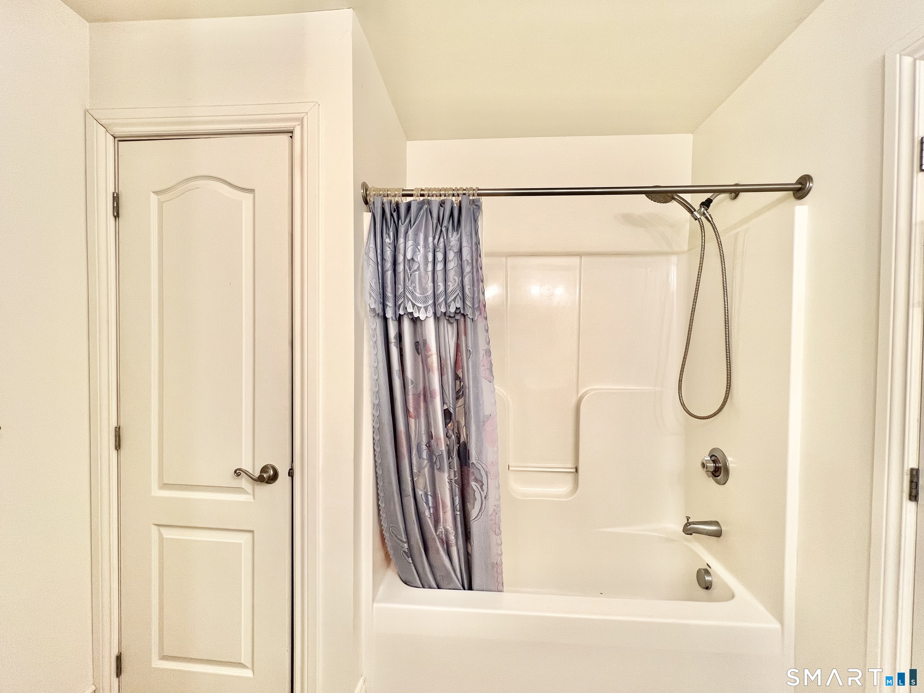 296 Hamilton Avenue Apt 25