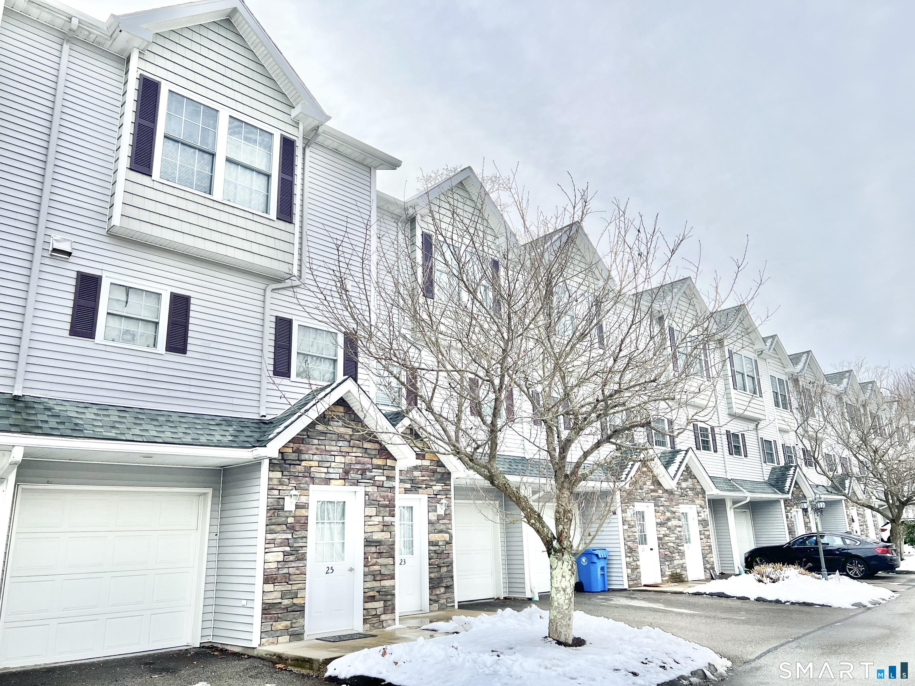 296 Hamilton Avenue Apt 25