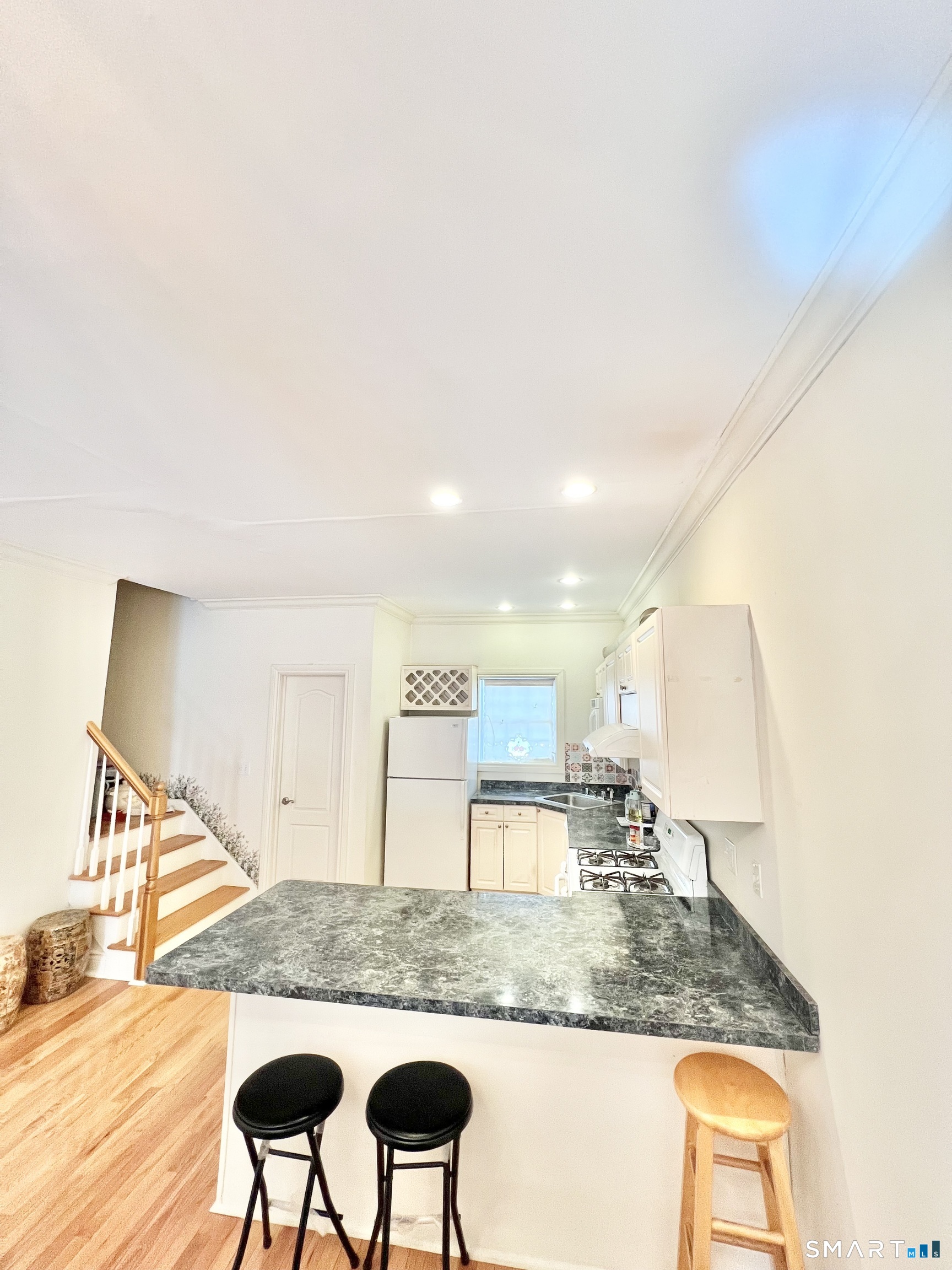 296 Hamilton Avenue Apt 25