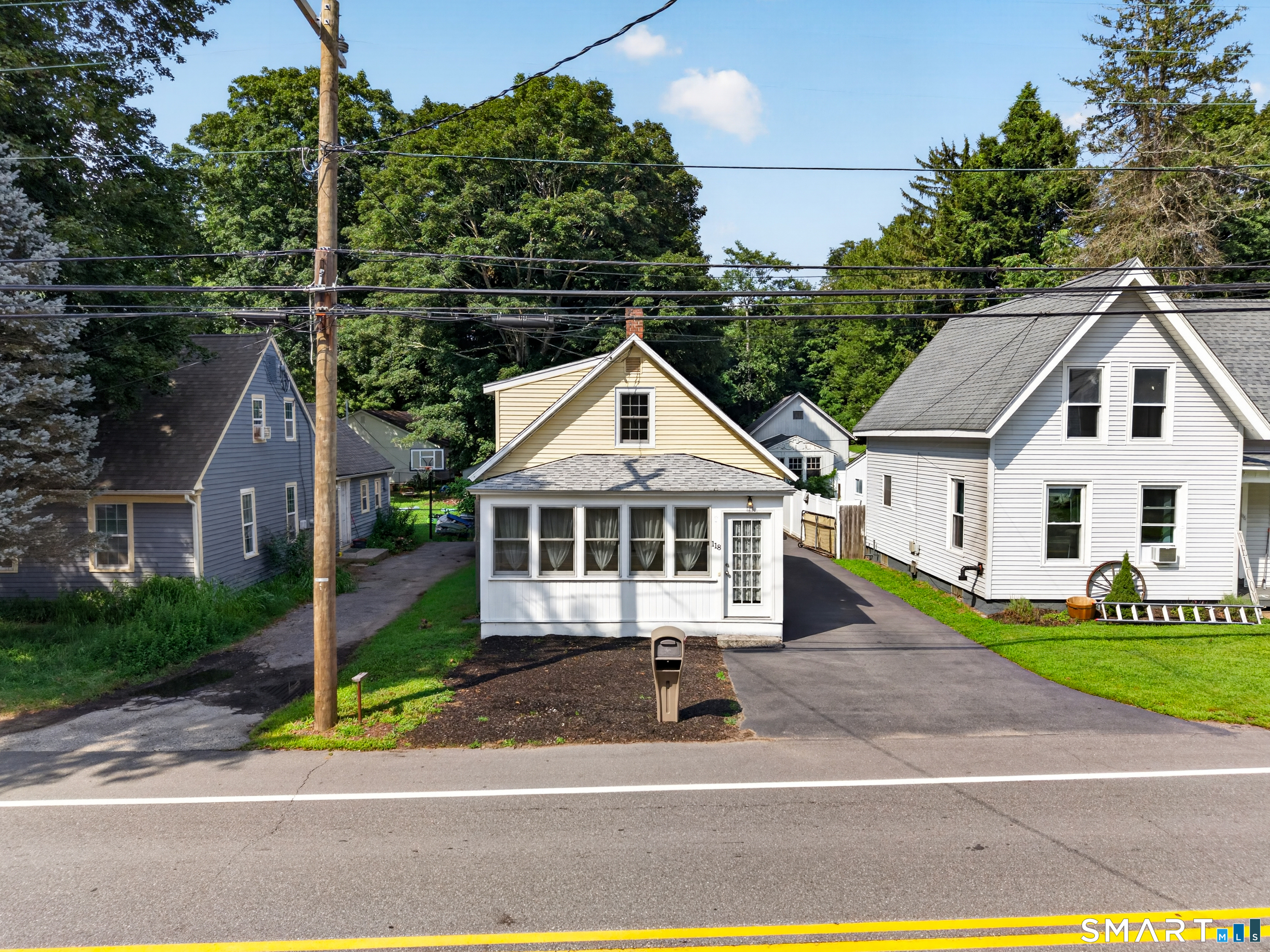 118 Route 2A