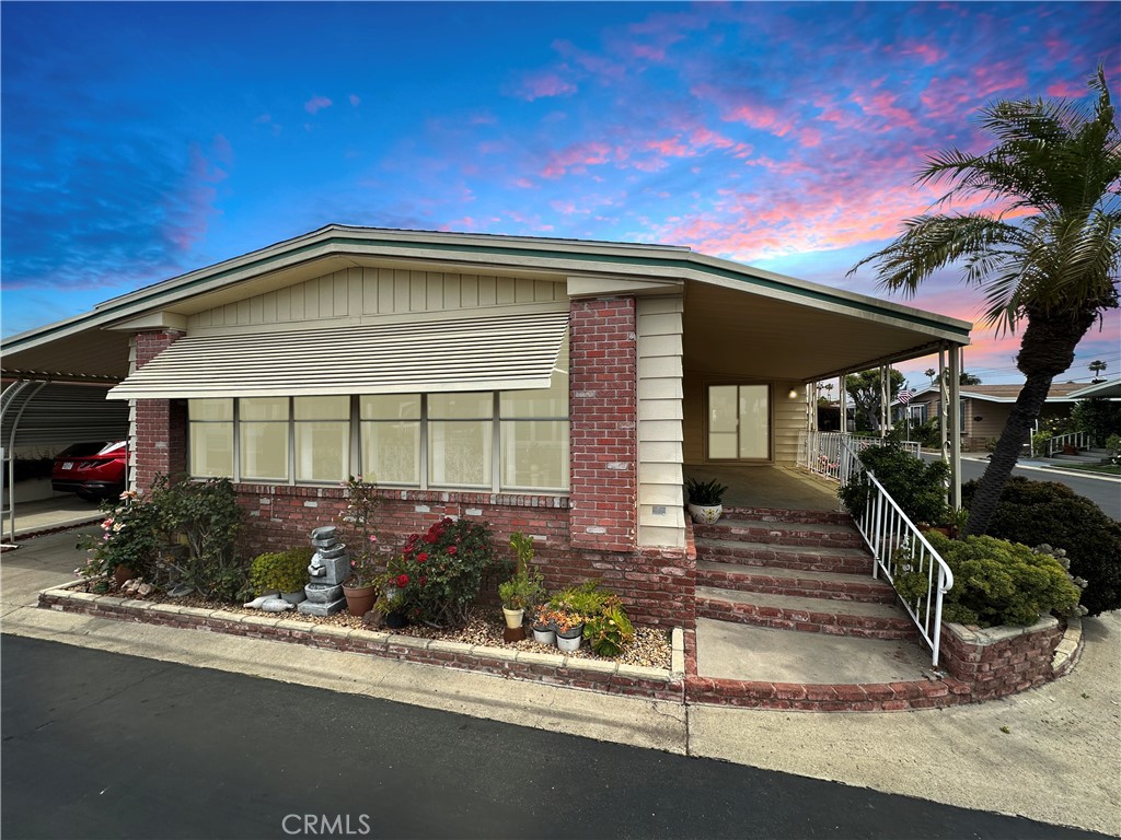24701 Raymond Way 98
