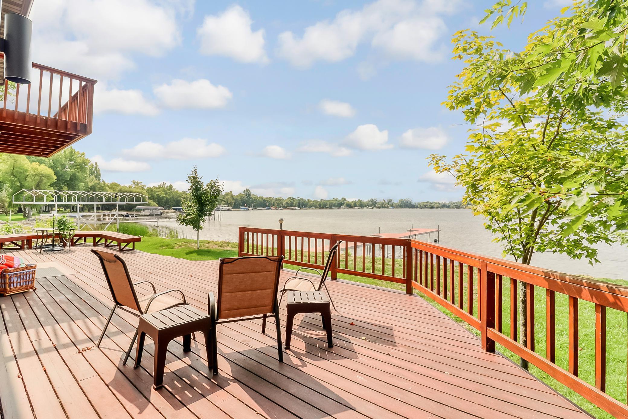 11484 Ravenswood Beach Road