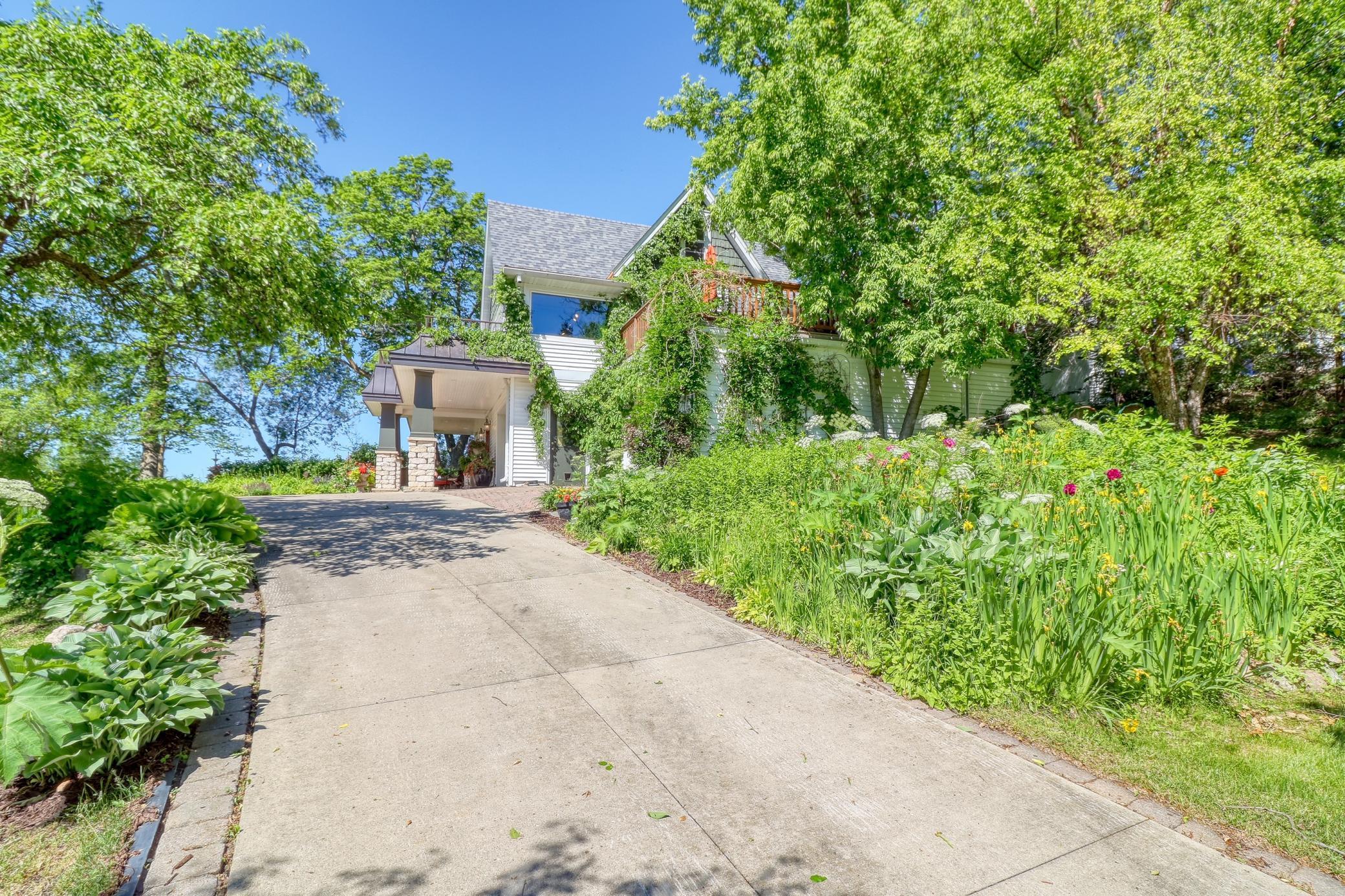1812 E Shore Drive