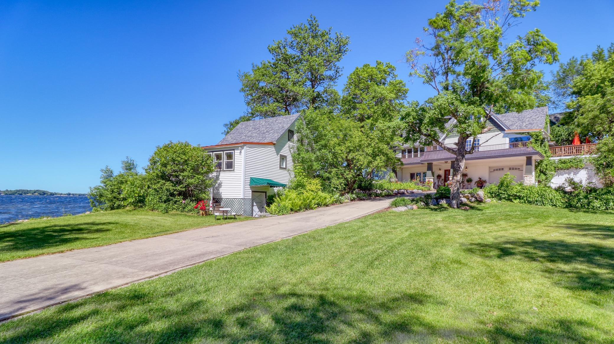 1812 E Shore Drive