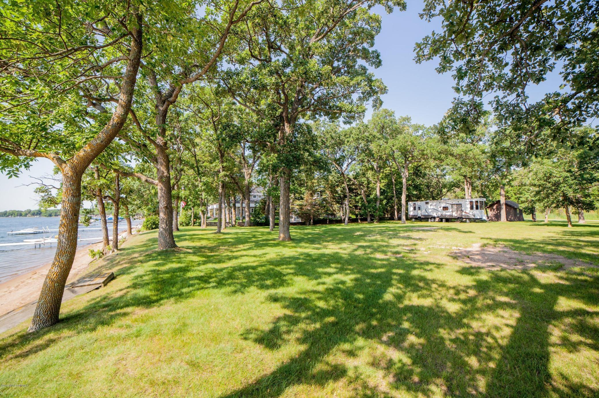 51782 Pelican Point Drive
