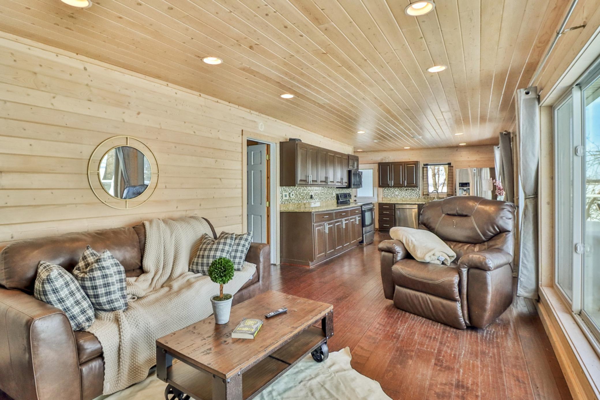 50412 Anderson Beach Trail