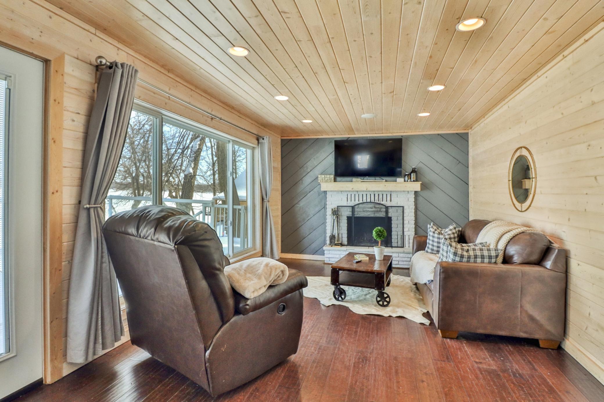 50412 Anderson Beach Trail