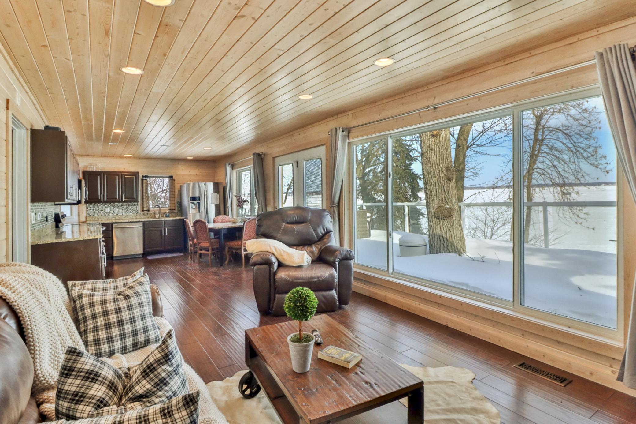 50412 Anderson Beach Trail