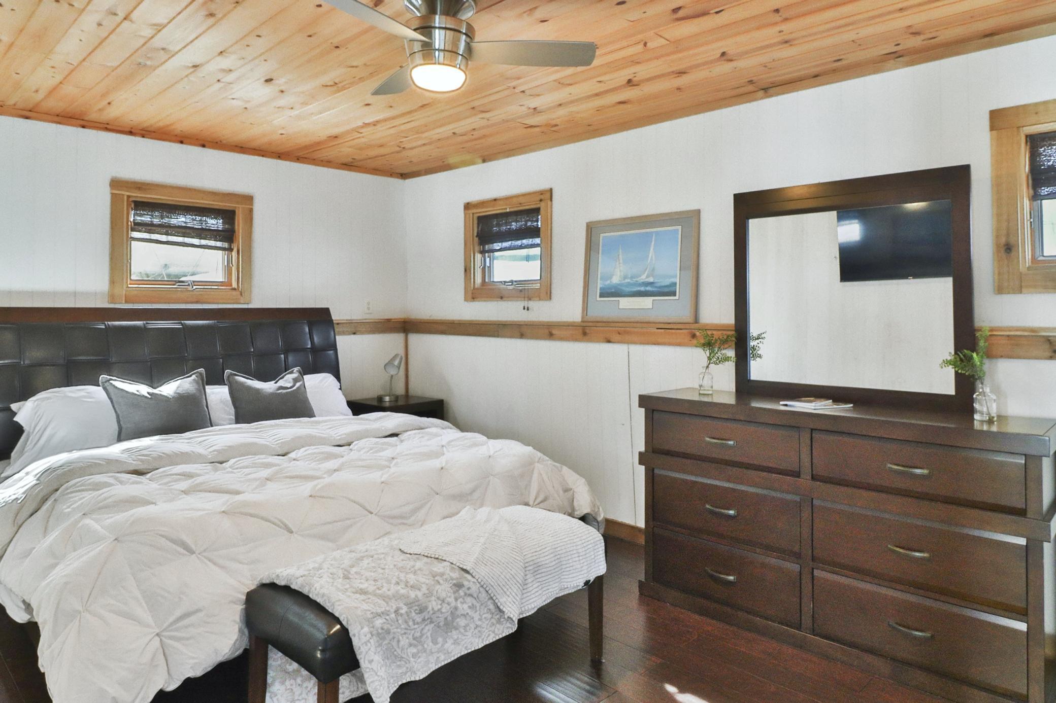 50412 Anderson Beach Trail
