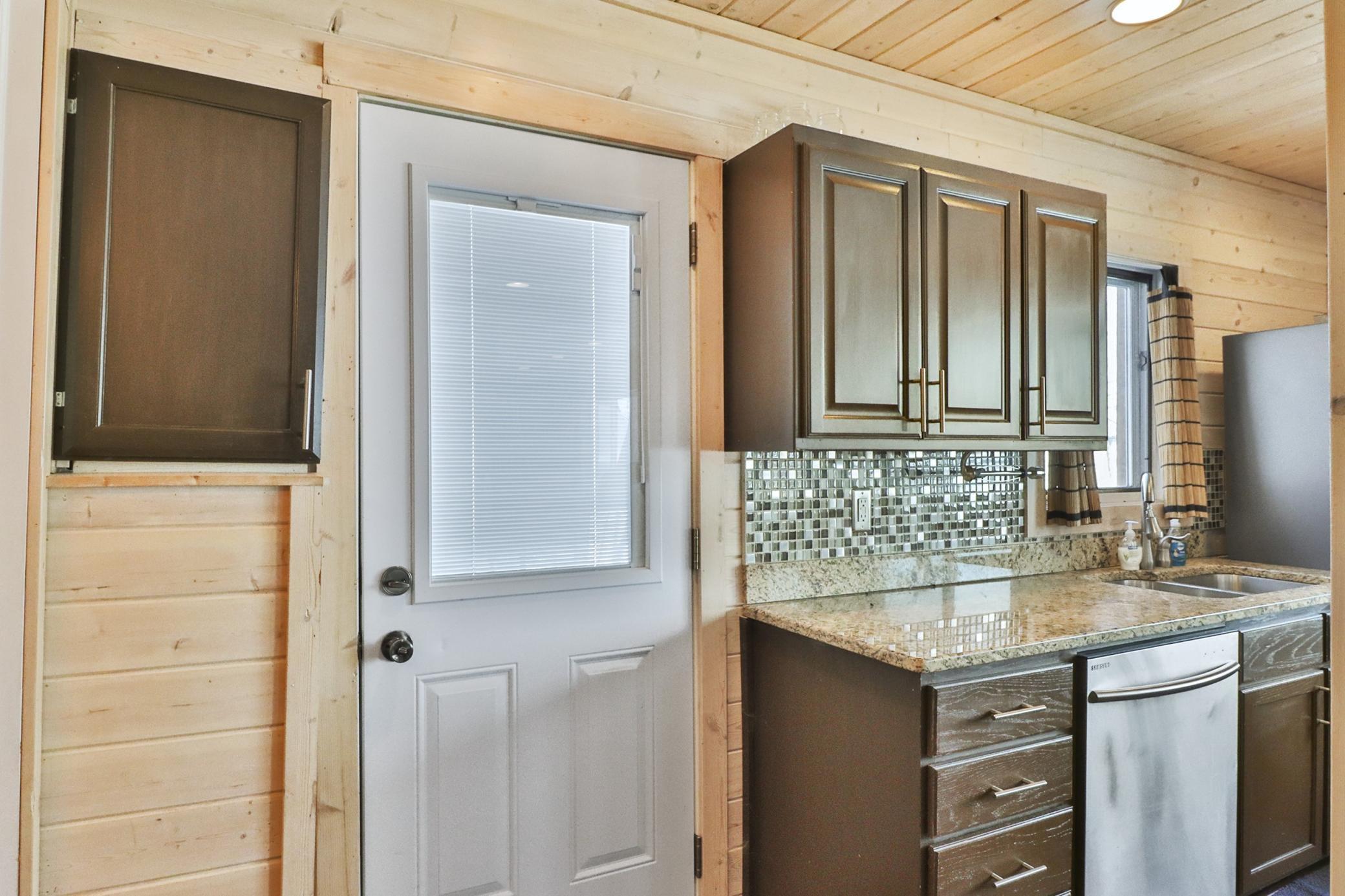 50412 Anderson Beach Trail