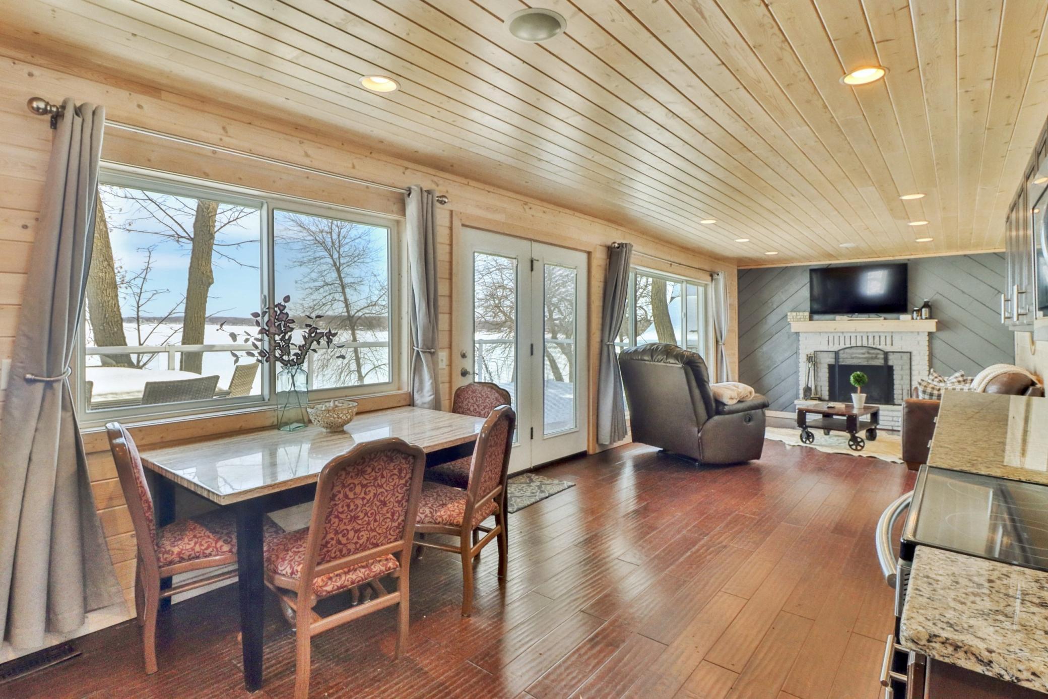 50412 Anderson Beach Trail